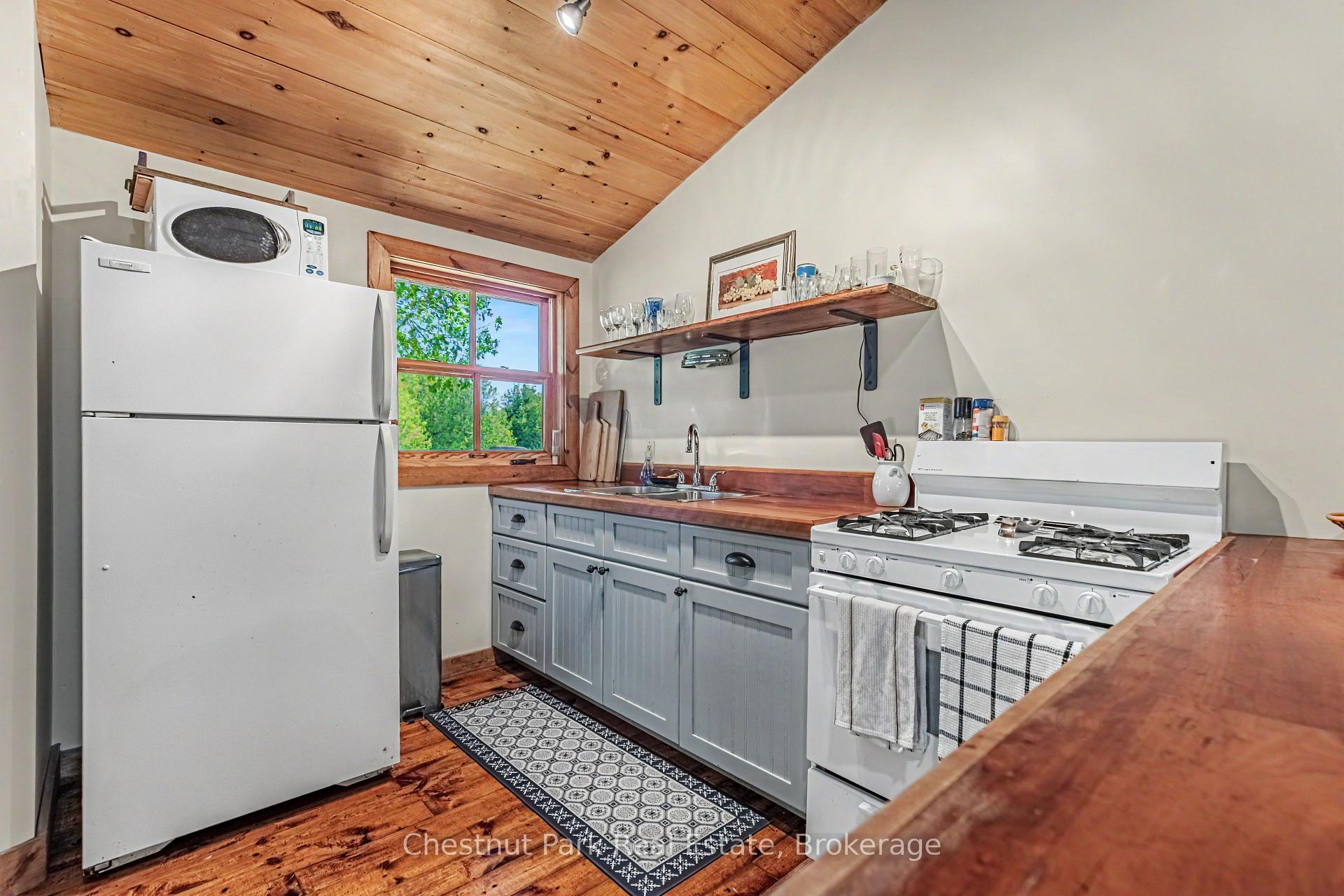 2 Bedroom Single Family Home/House's Image 20