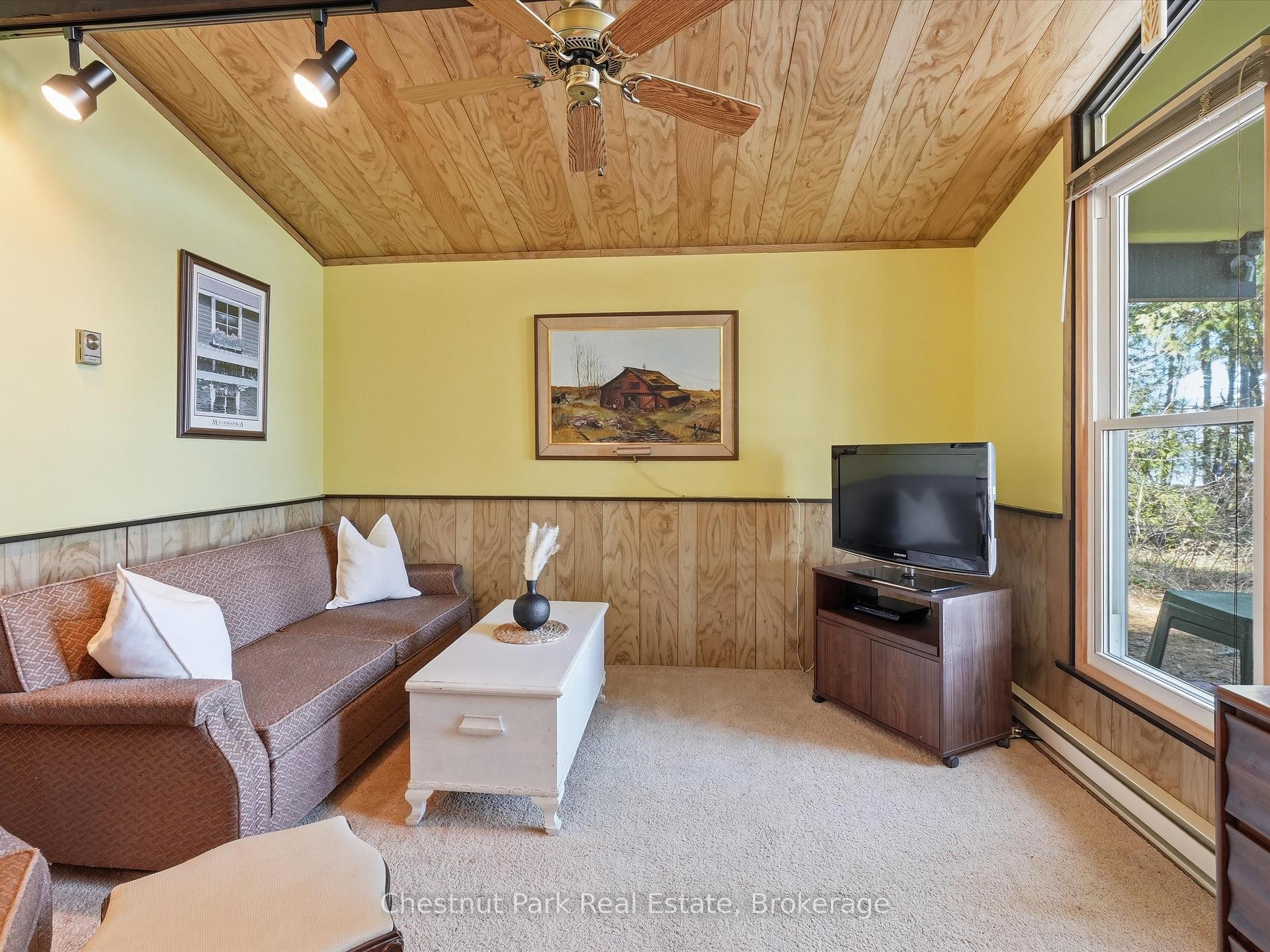 4 Bedroom Single Family Home/House's Image 22