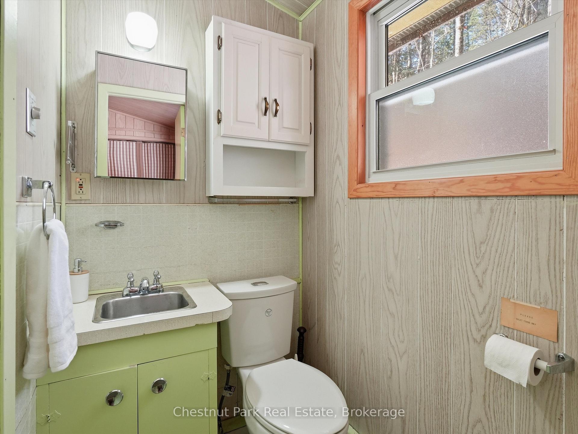 4 Bedroom Single Family Home/House's Image 32