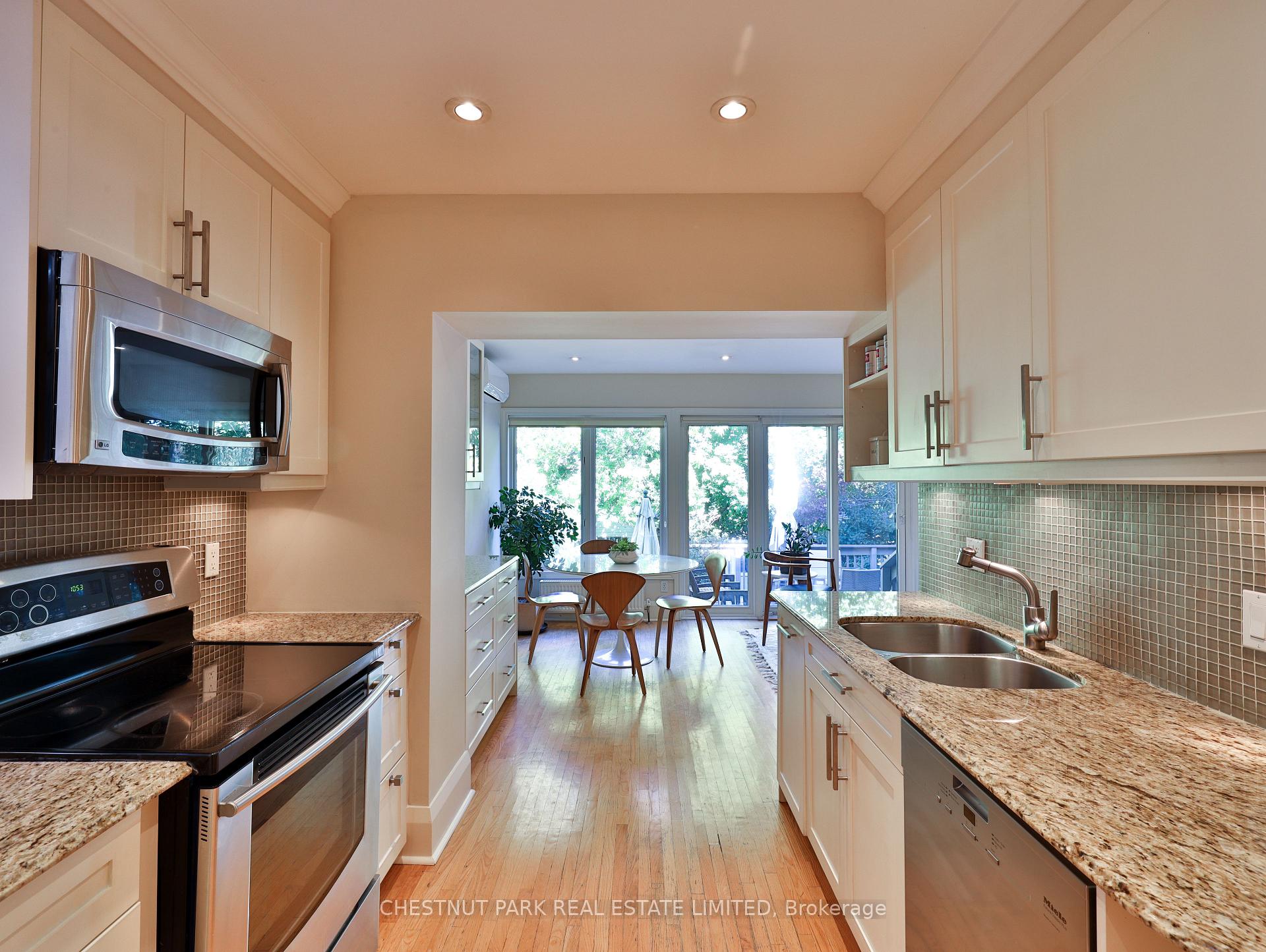 4 Bedroom Single Family Home/House's Image 11