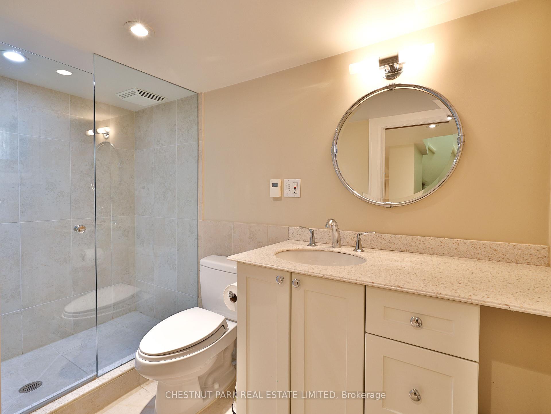 4 Bedroom Single Family Home/House's Image 33