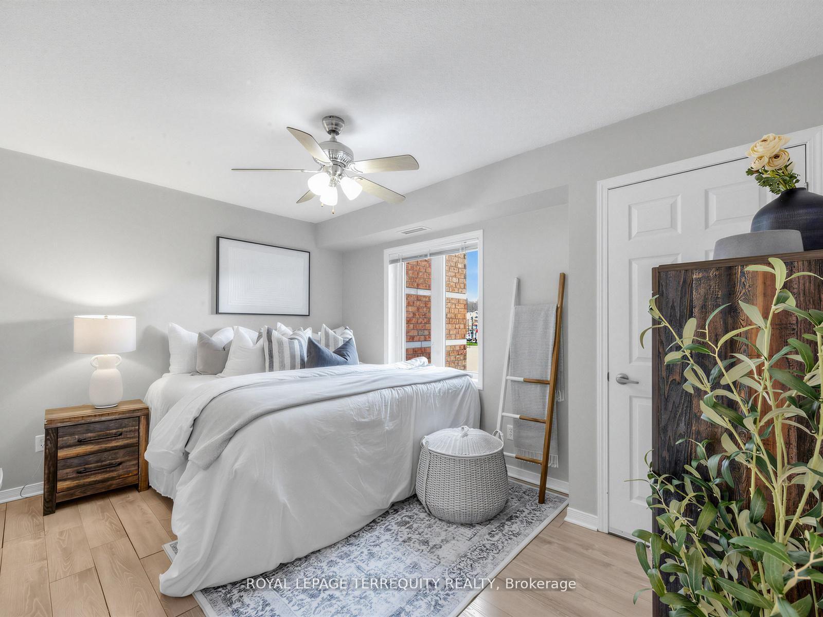 102 - 124 Aspen Springs Drive Clarington Ontario Canada Sale residential Rich Weisz Royal LePage Terrequity Realty, Brokerage*
