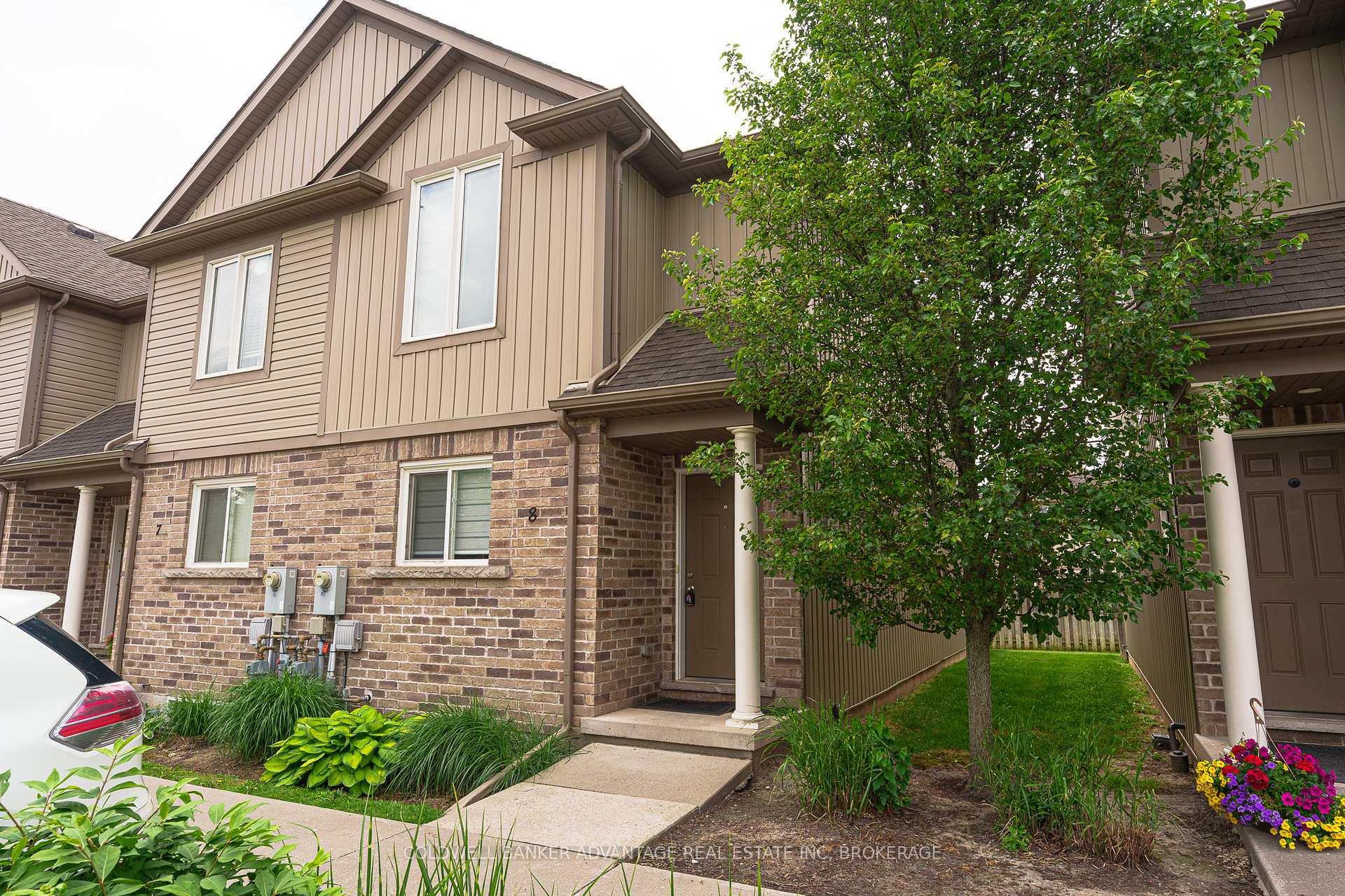8 - 6117 Kelsey Crescent Niagara Falls Ontario Canada Sale residential   COLDWELL BANKER ADVANTAGE REAL ESTATE INC, BROKERAGE*