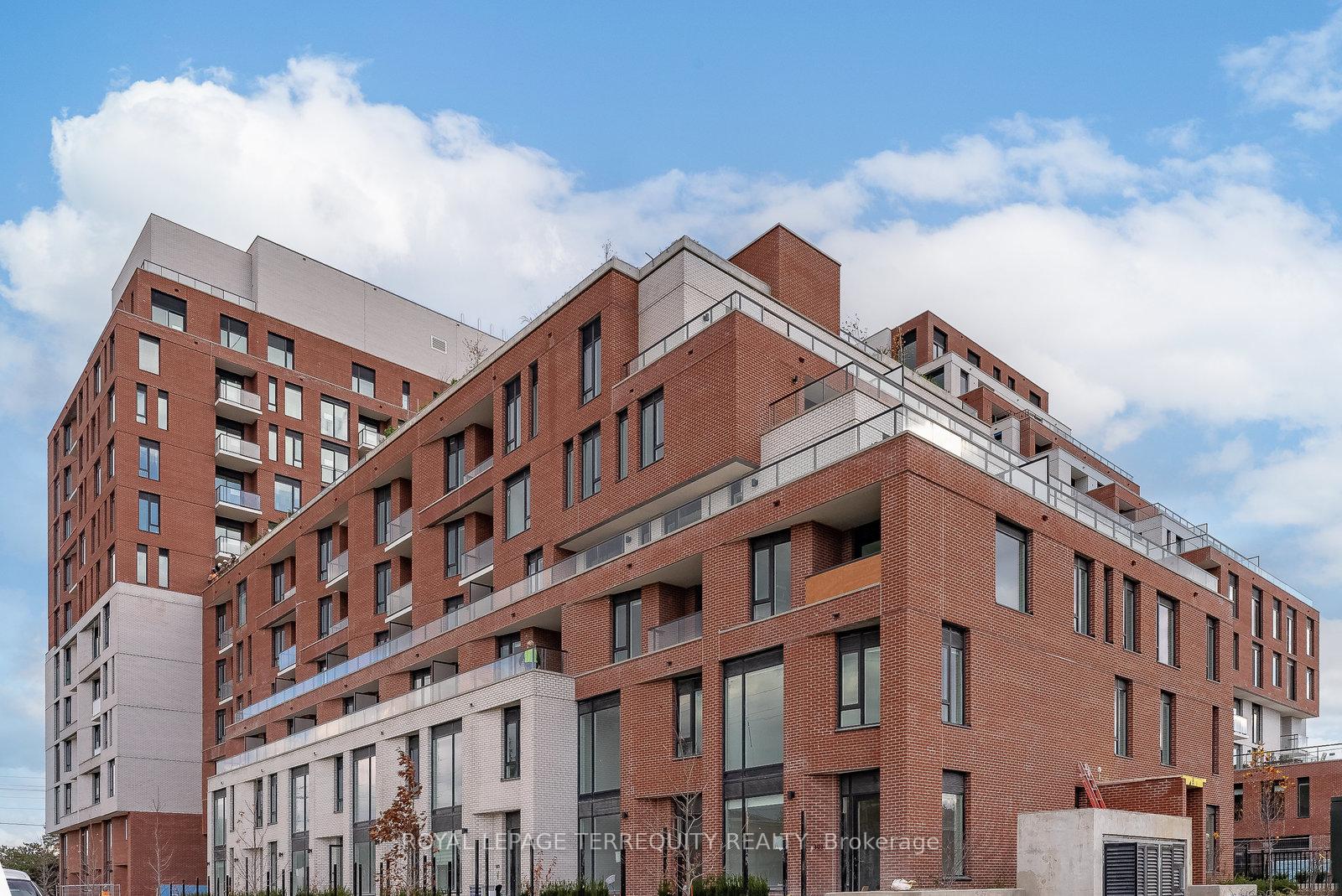 719 - 3100 Keele Street Toronto Ontario Canada Rent residential Yuriy Balko Royal LePage Terrequity Realty Brokerage*