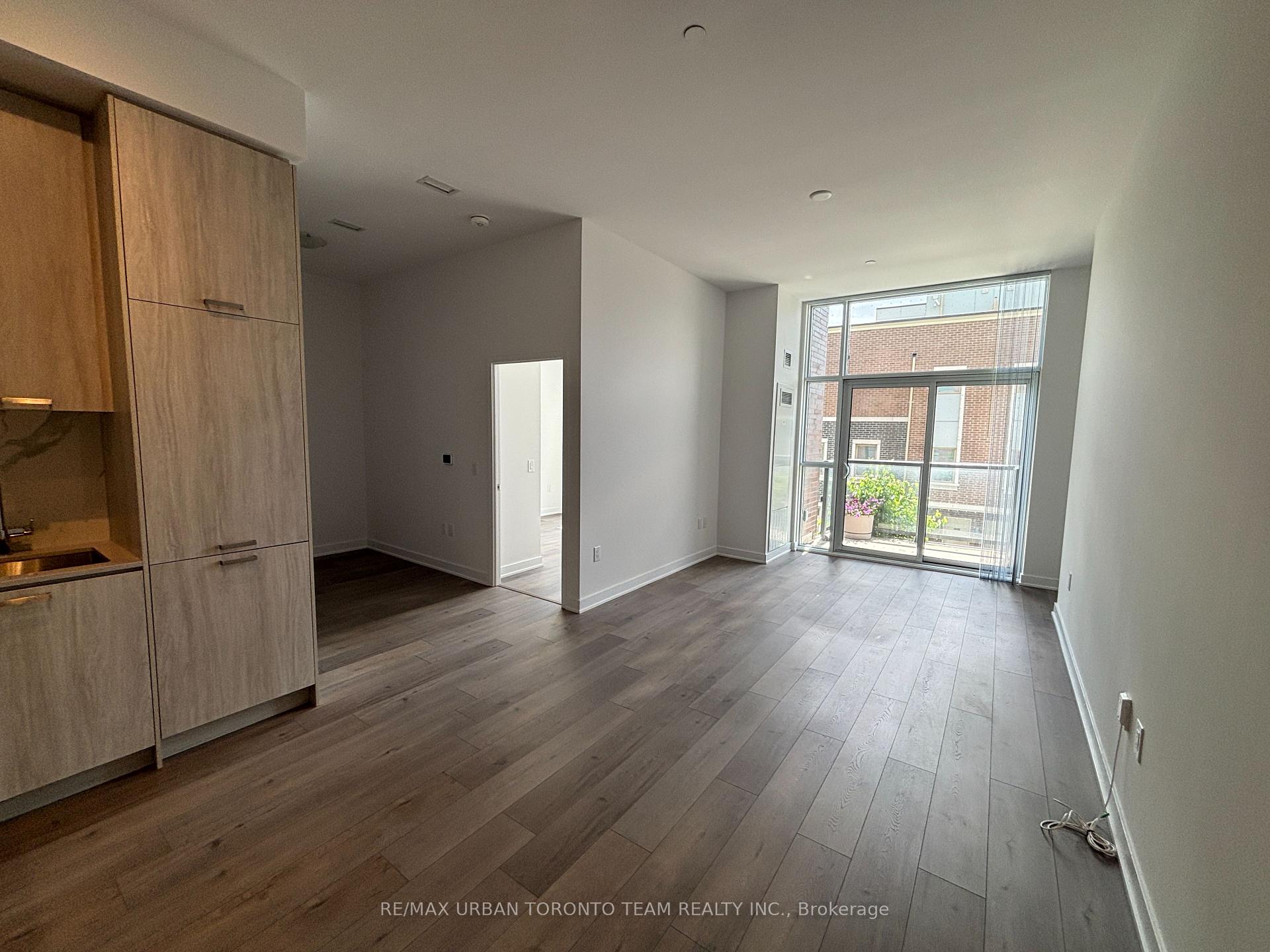 202 - 38 Honeycrisp Crescent Vaughan Ontario Canada Rent residential The Condo Experts RE/MAX Millennium Real Estate, Brokerage*