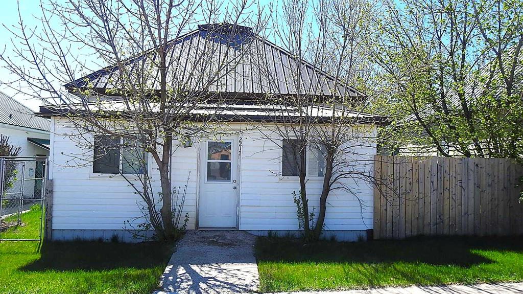 2217 20 ST Nanton Alberta Canada Sale residential Patrick Murray COLDWELL BANKER MOUNTAIN CENTRAL, BROKERAGE*
