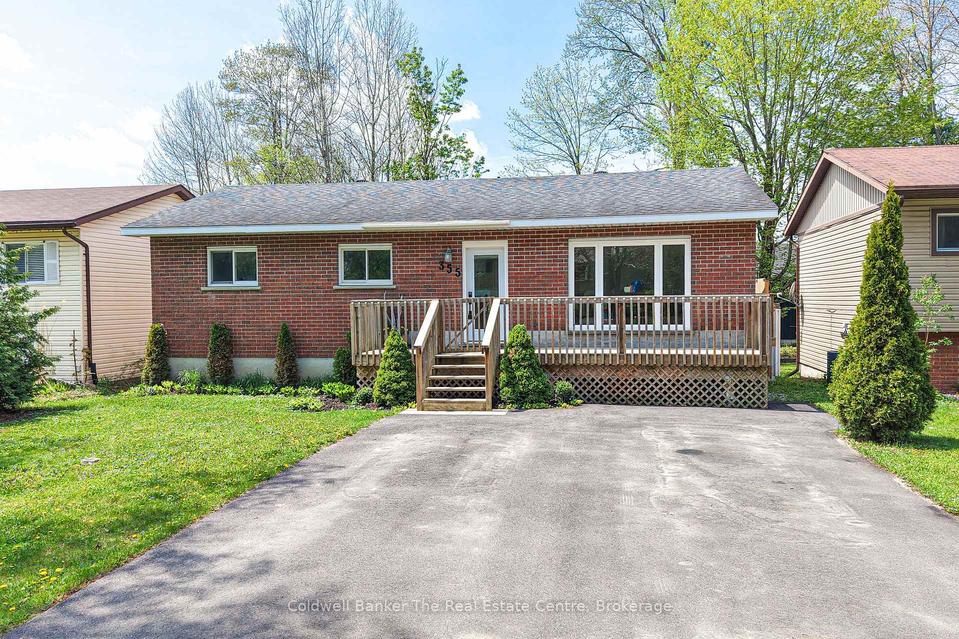 355 Louise Street Gravenhurst Ontario Canada Sale residential Radka Hnilicova Anchor Realty, Brokerage*