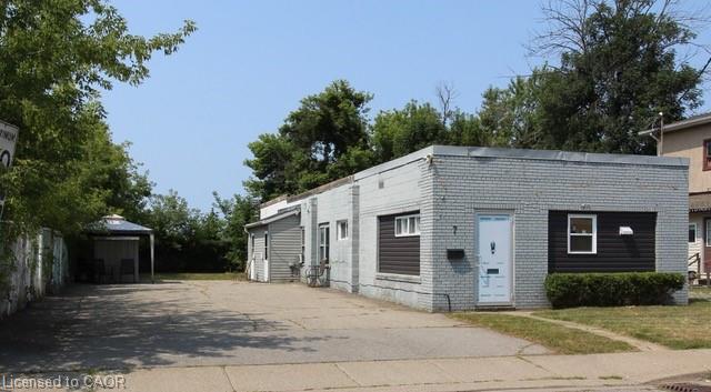 7 Beech Street St. Catharines Ontario Canada Sale residential Wendy Singh Royal Star Realty Inc., Brokerage*