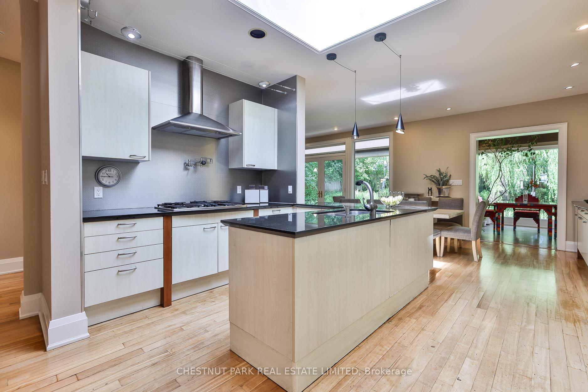 4 Bedroom Single Family Home/House's Image 12