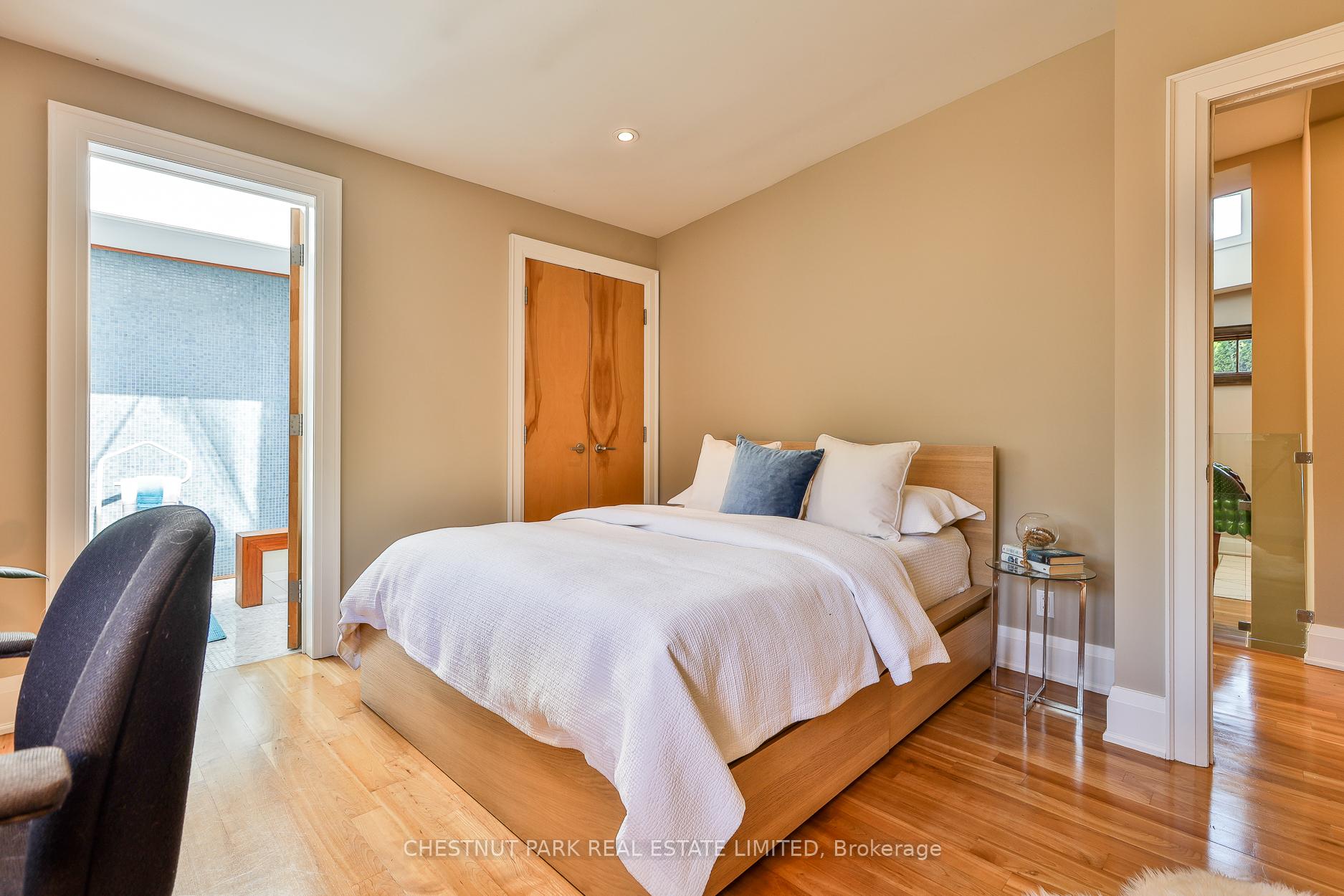 4 Bedroom Single Family Home/House's Image 25
