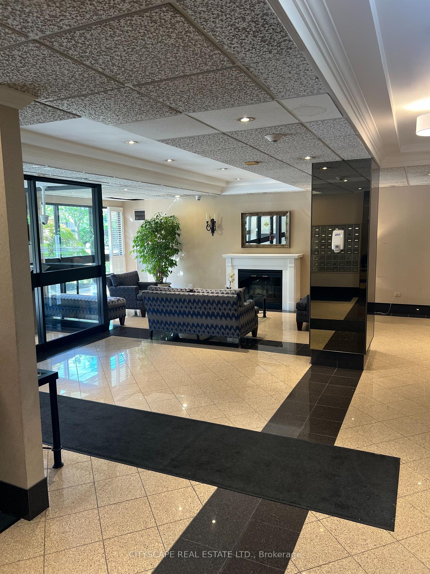 208 - 1300 Mississauga Valley Boulevar Mississauga Ontario Canada Sale residential Rahim Syed Cityscape Real Estate Ltd., Brokerage 