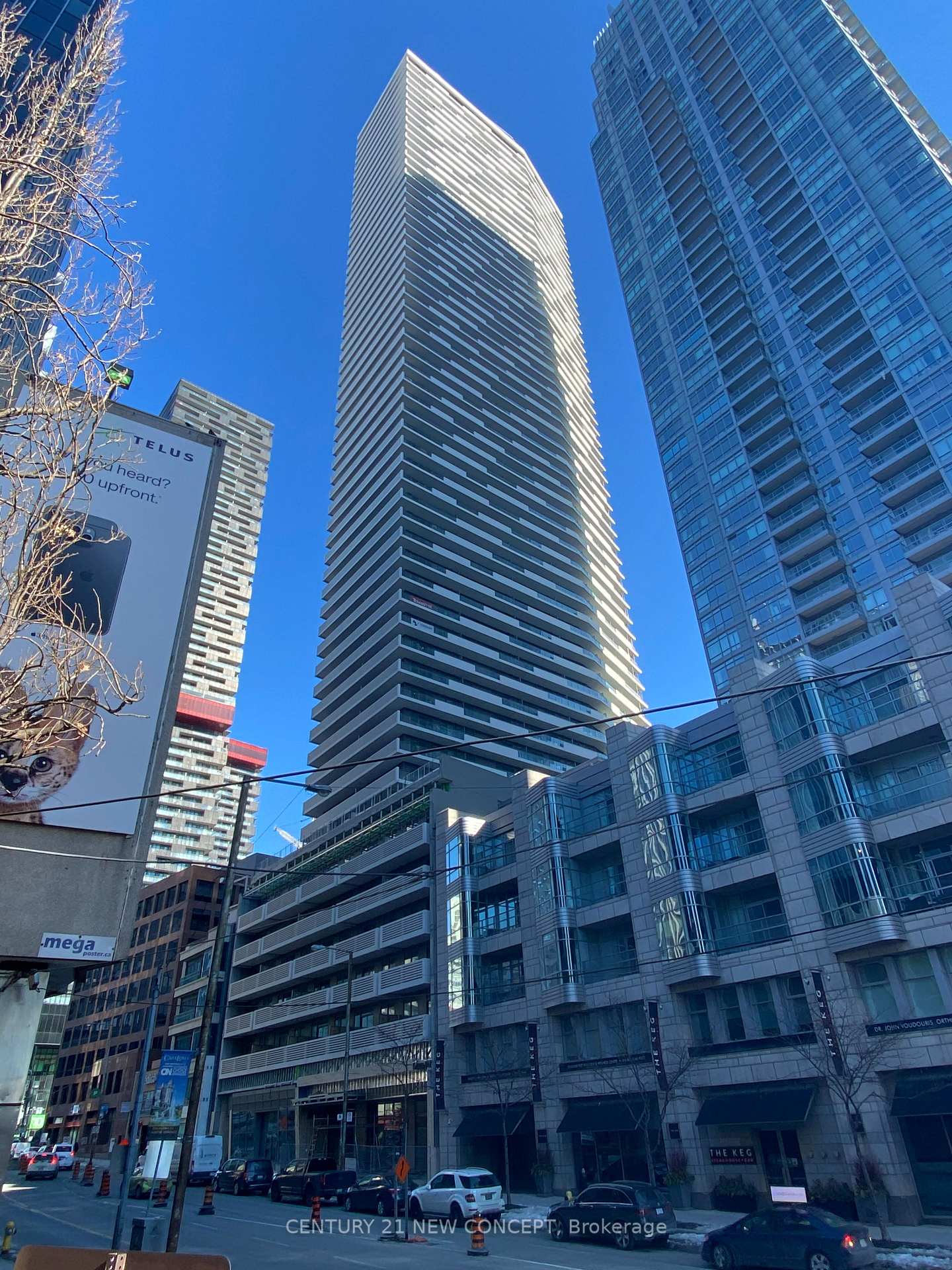 5006 - 2221 Yonge Street Toronto Ontario Canada Rent residential HELEN KIM Century 21 New Concept, Brokerage*