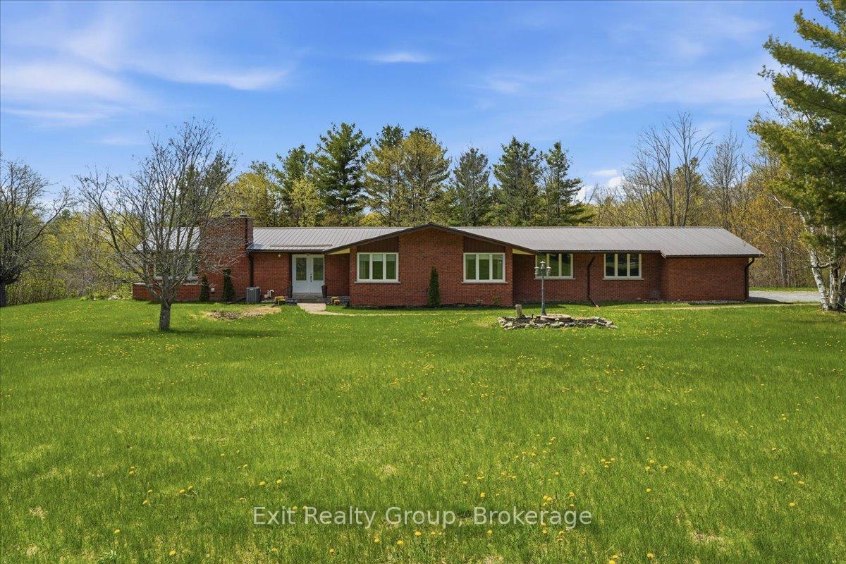1001 Baptist Church Road Quinte West Ontario Canada Sale residential Ramin Nickpor RE/MAX Hallmark Realty Ltd., Brokerage *