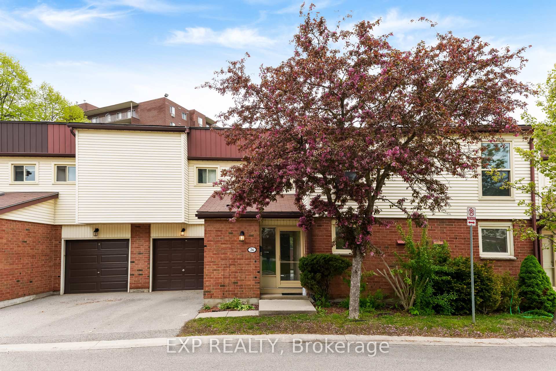 26 - 770 Fanshawe park Road E London North Ontario Canada Sale residential Johnson Irimpan EXP REALTY