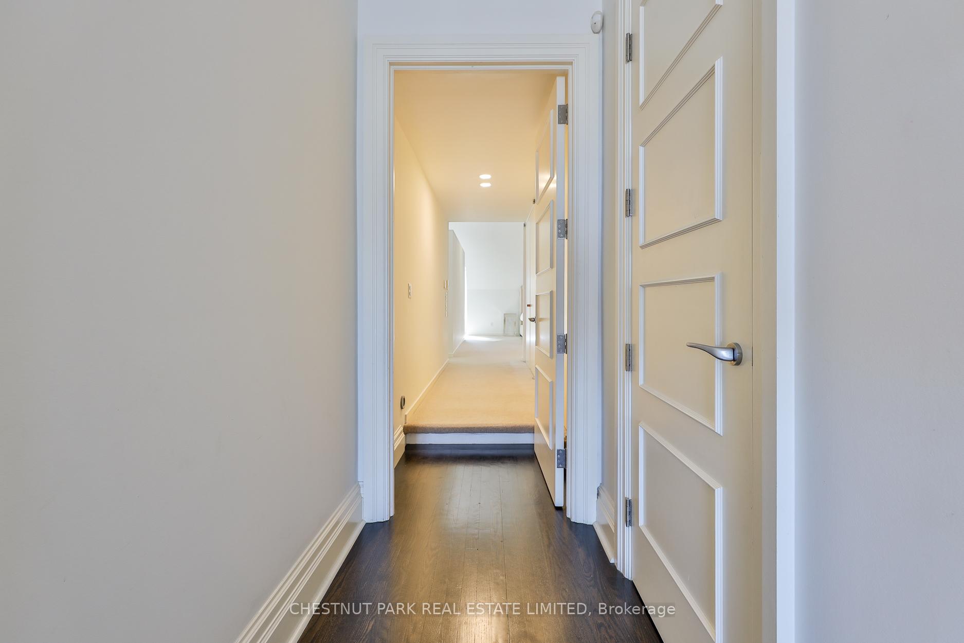 5 Bedroom Single Family Home/House's Image 15