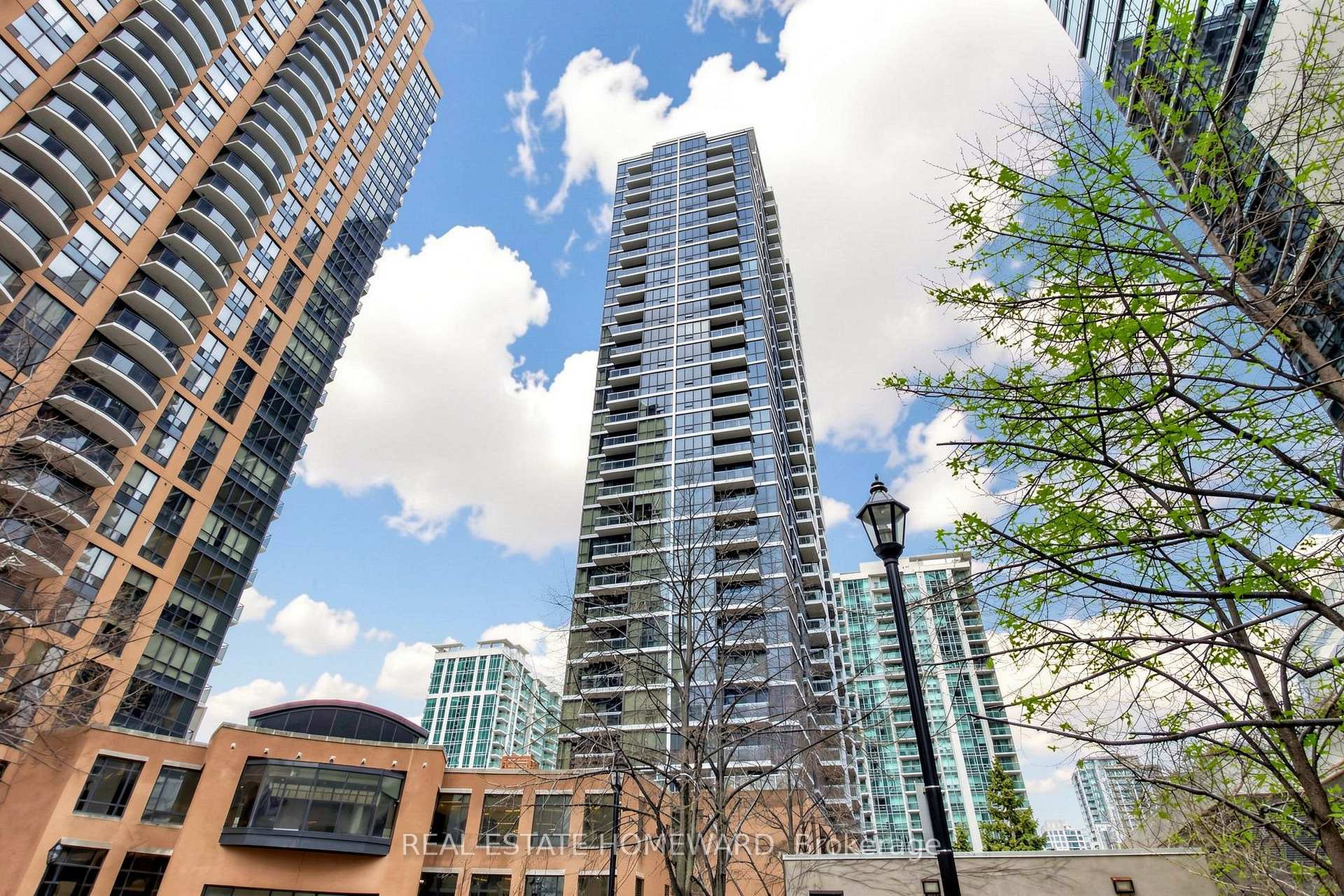 402 - 23 Sheppard Avenue E Toronto Ontario Canada Sale residential   Real Estate Homeward, Brokerage*