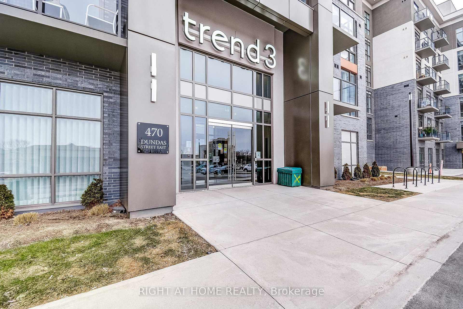 604 - 470 Dundas Street E Hamilton Ontario Canada Sale residential Manuela Evans Right at Home Realty, Brokerage*