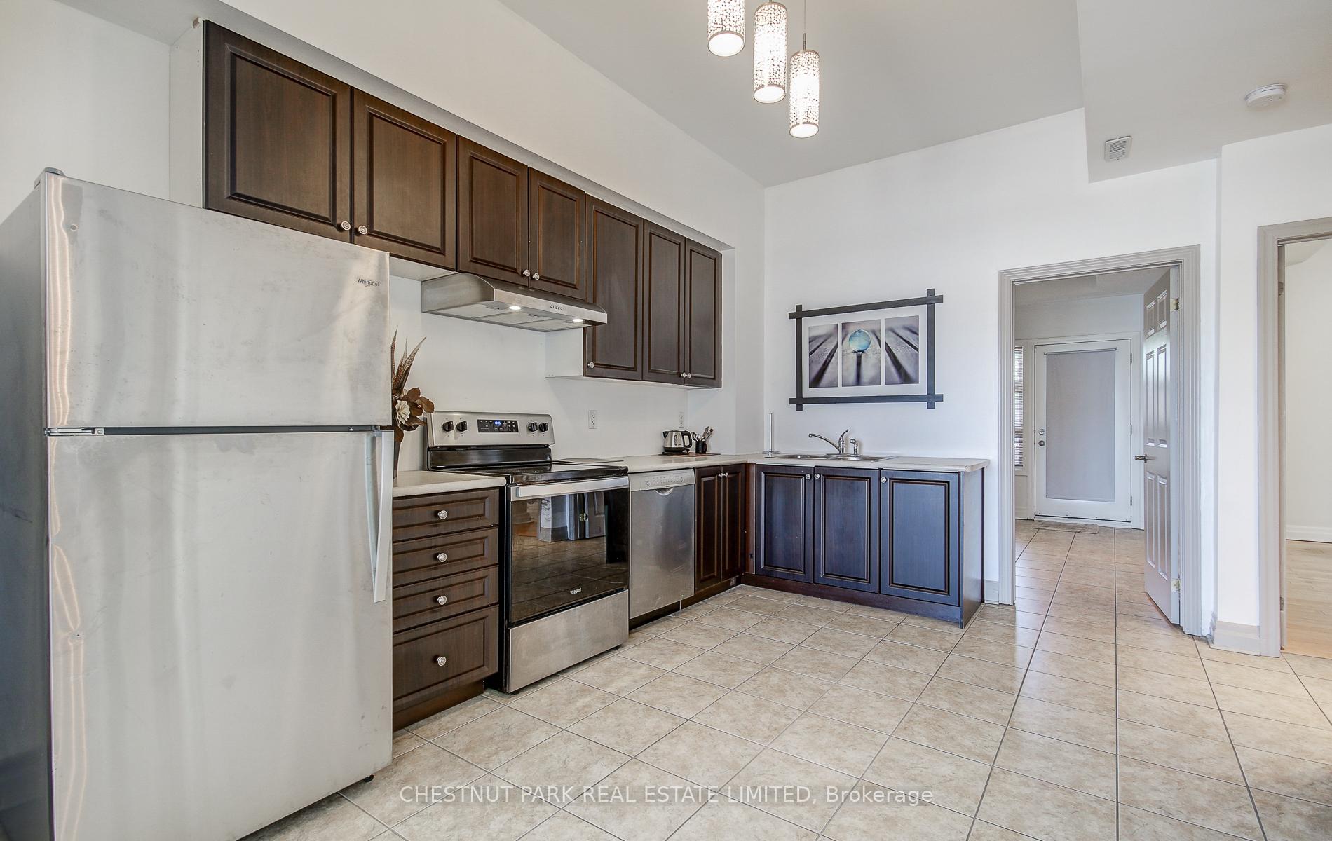 3 Bedroom Apartment/Flat's Image 8