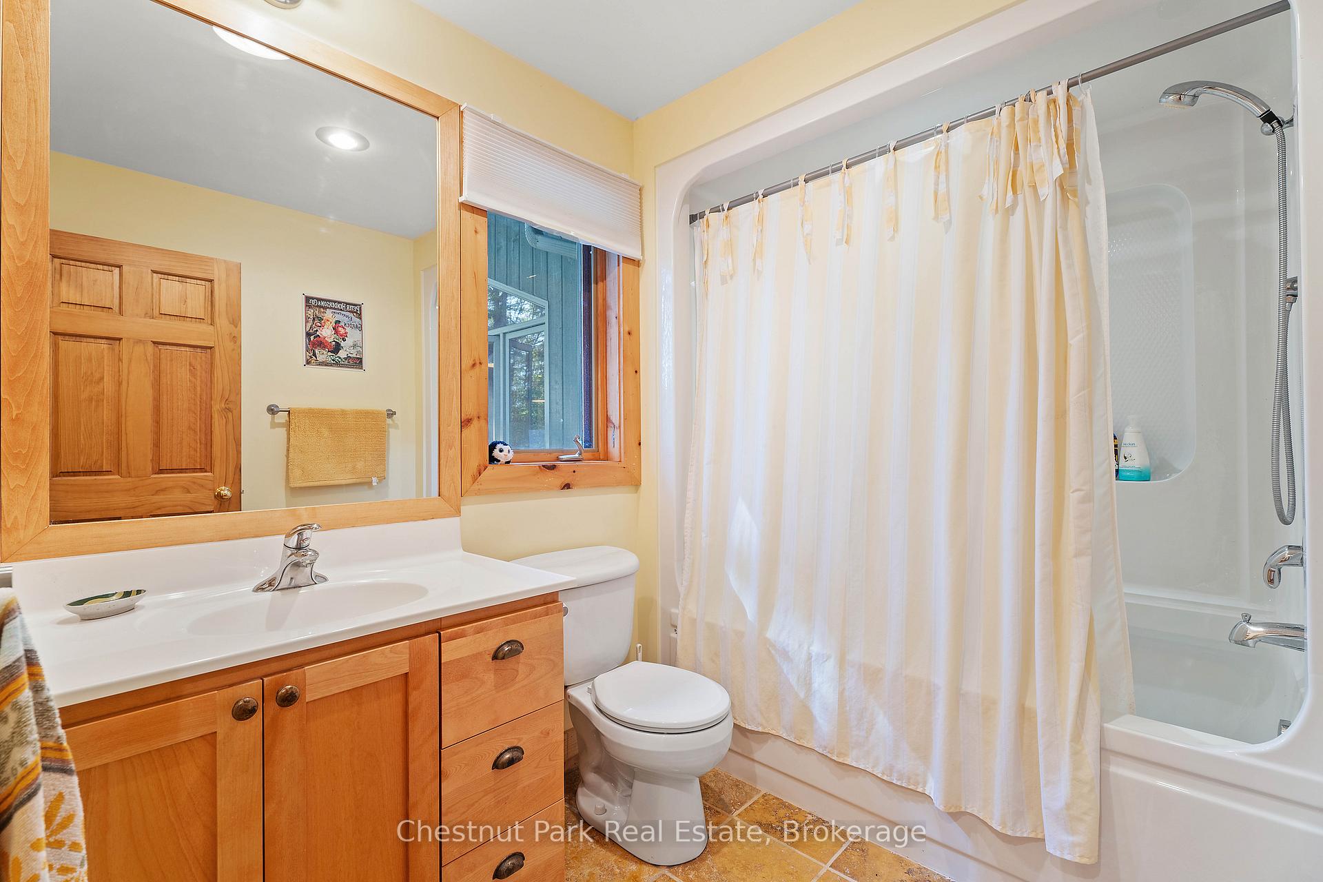 3 Bedroom Single Family Home/House's Image 17