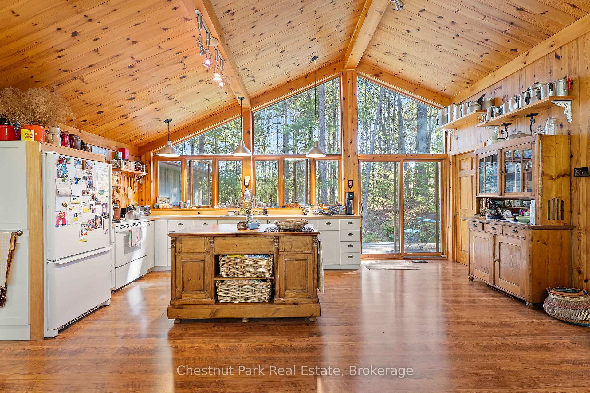 3 Bedroom Single Family Home/House's Image 3