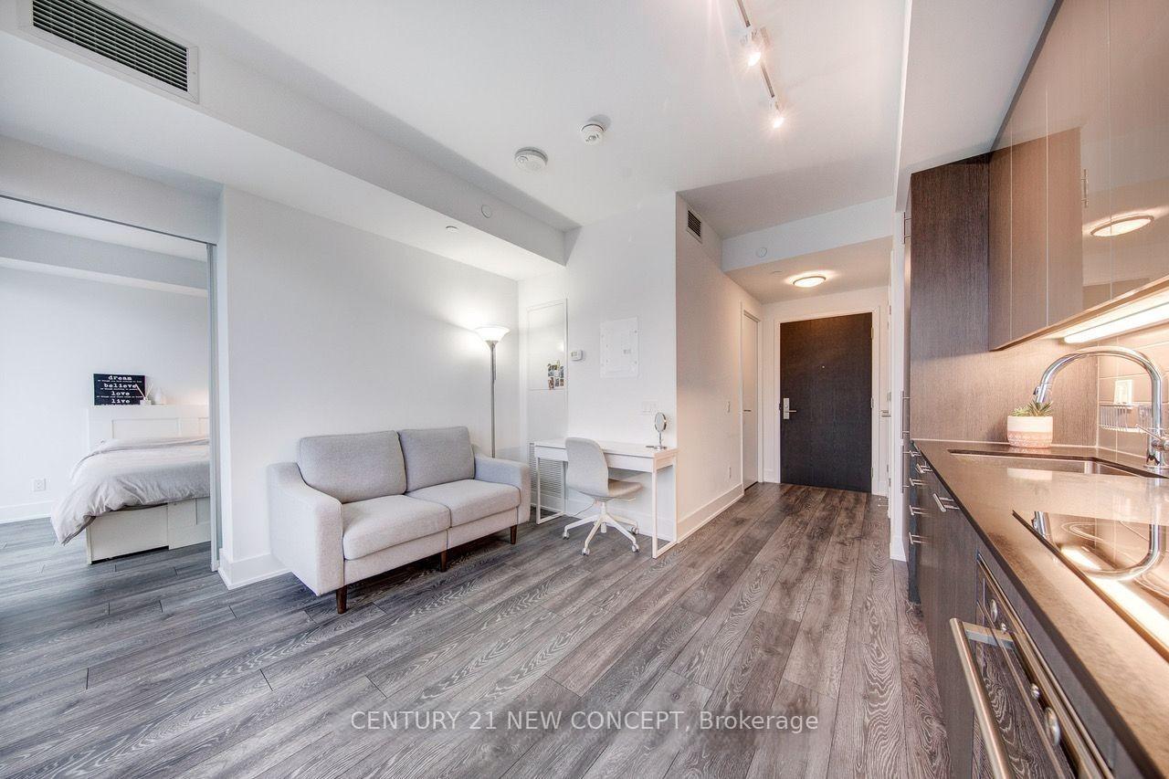 2504 - 403 Church Street Toronto Ontario Canada Rented residential Vijay Bhandari HomeLife Superstars Real Estate Ltd., Brokerage*
