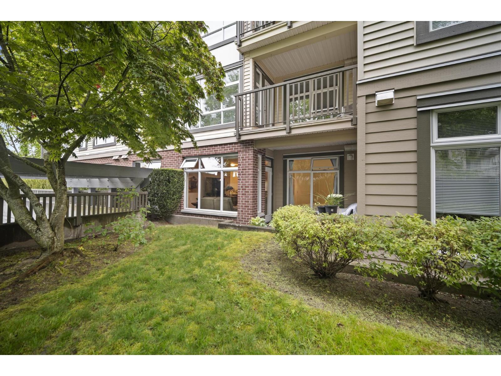 103 15168 19 AVENUE Surrey British Columbia Canada Sale residential Chris Davidson HomeLife Benchmark Realty Corp.