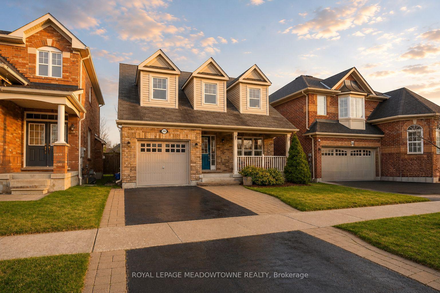 292 Mcdougall Cross Milton Ontario Canada Sale residential Vijay Bhandari HomeLife Superstars Real Estate Ltd., Brokerage*