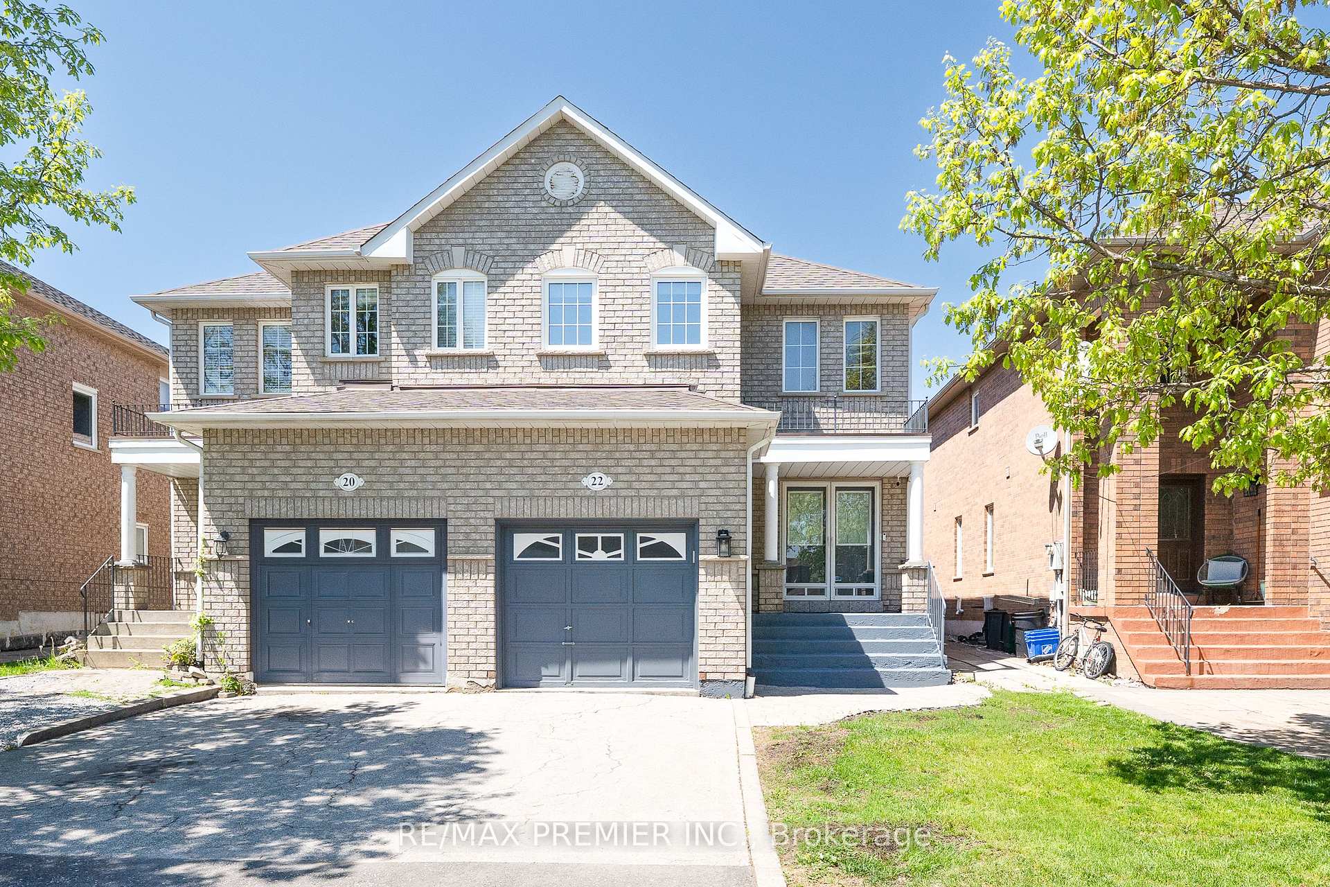 22 Laura Sabrina Drive Vaughan Ontario Canada Sale residential   The Irene Settino Team 