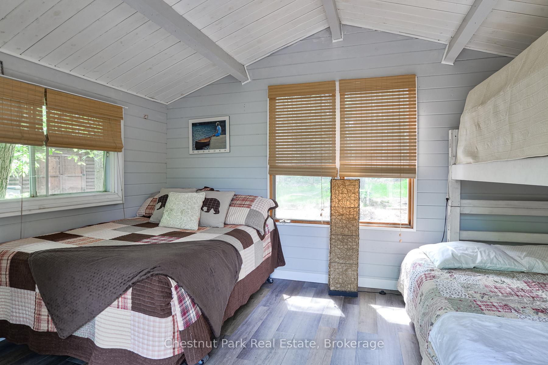 4 Bedroom Single Family Home/House's Image 36