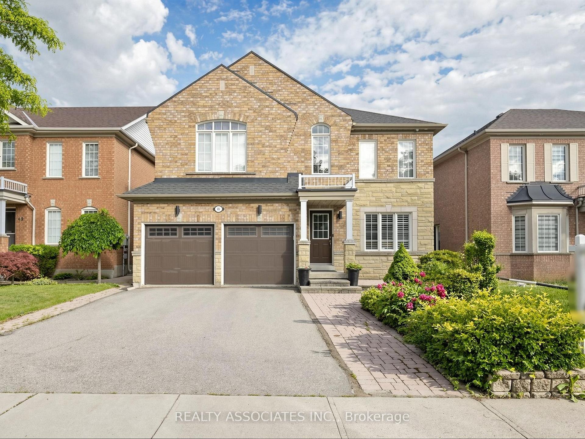 44 Shining Willow Crescent Brampton Ontario Canada Sale residential Sundeep Babbar Royal Lepage Certified Realty, Brokerage*
