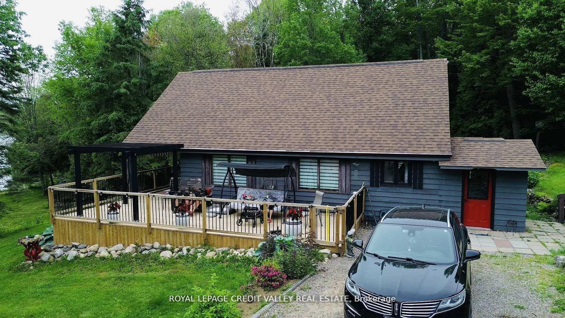 992 South Baptiste Lake Road Hastings Highlands Ontario Canada Sale residential Manpreet Ahluwalia Royal LePage Credit Valley Real Estate, Brokerage*