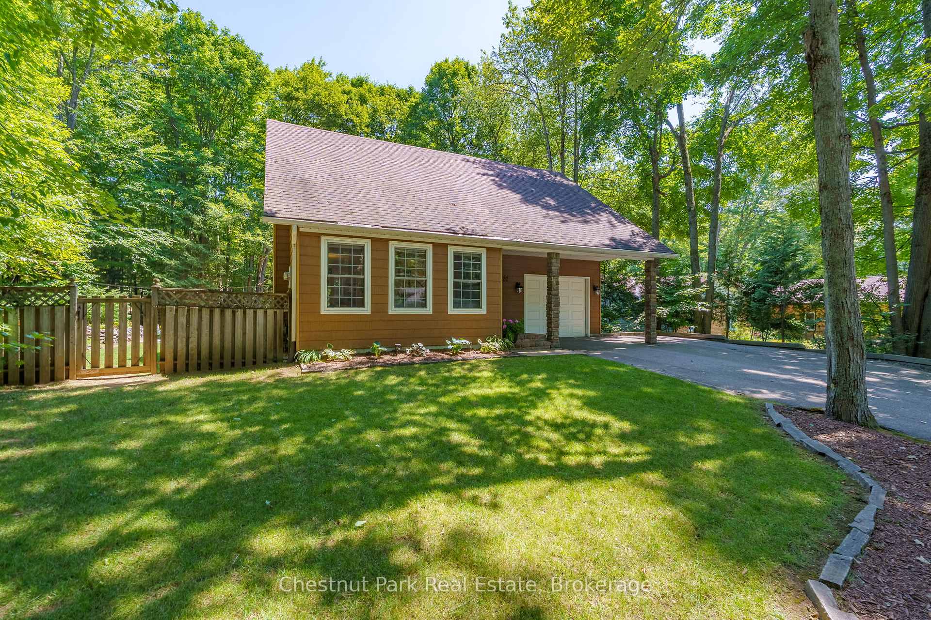 3 Bedroom Single Family Home/House's Image 28