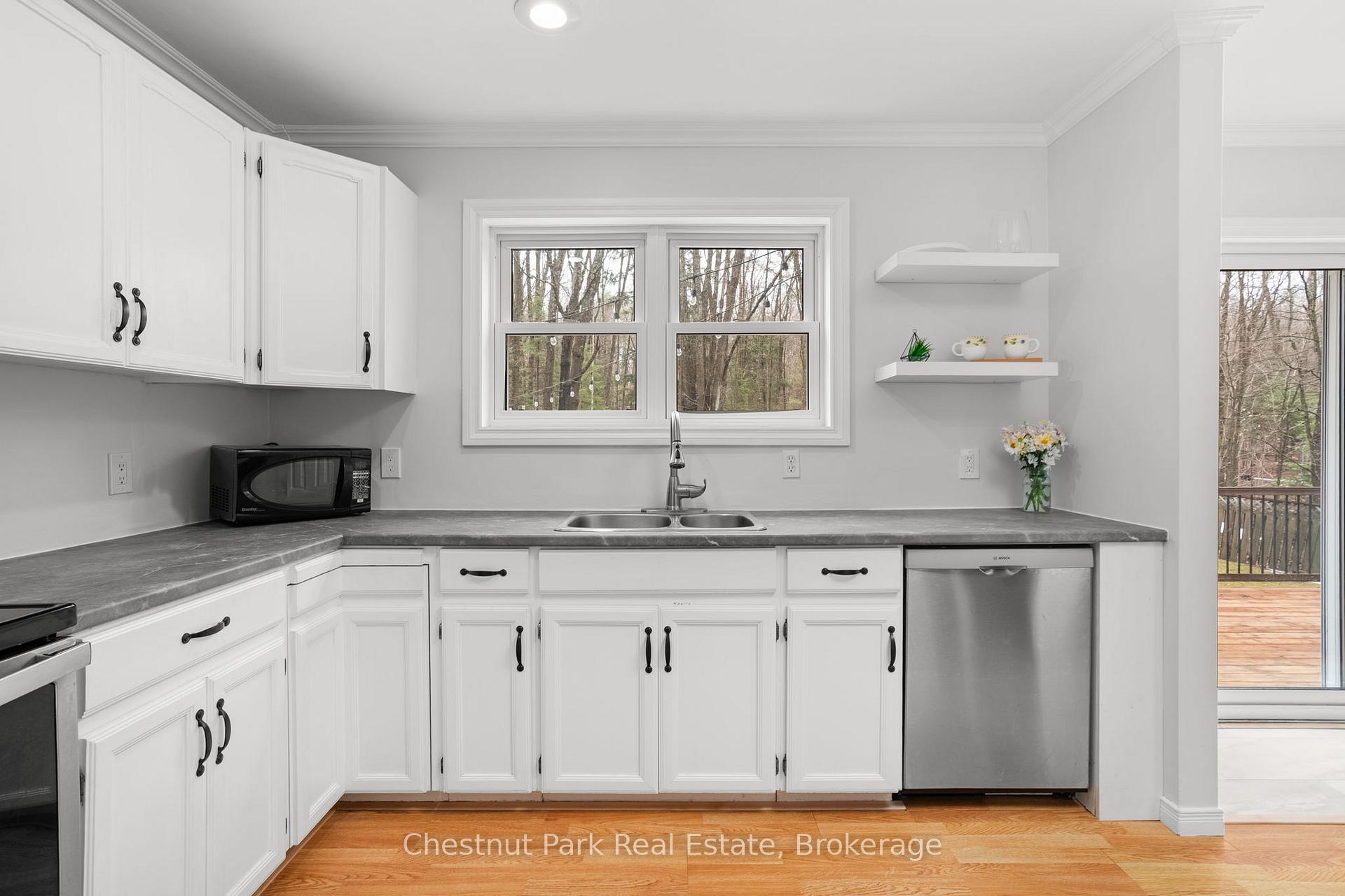 3 Bedroom Single Family Home/House's Image 9