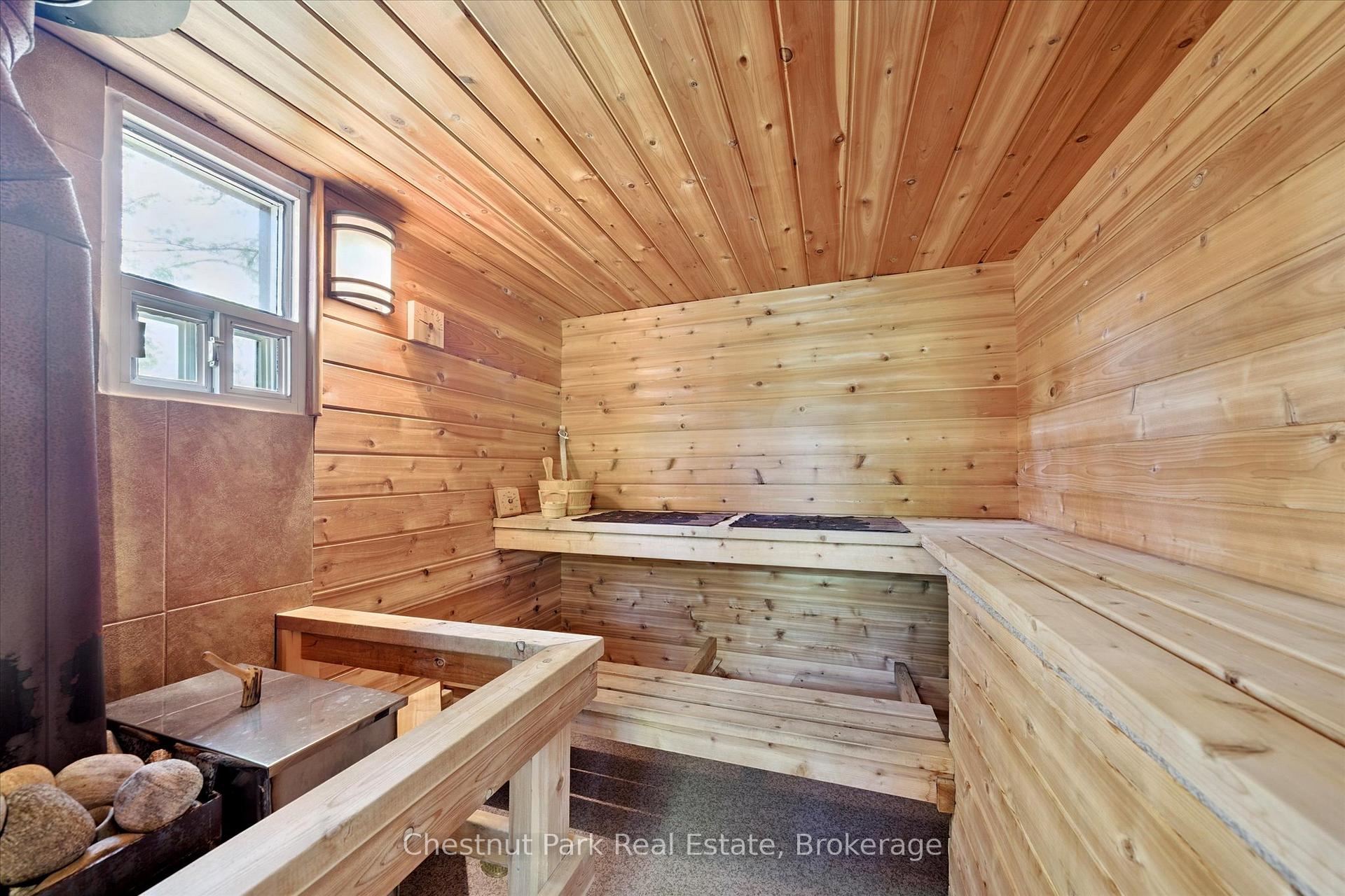 3 Bedroom Single Family Home/House's Image 36
