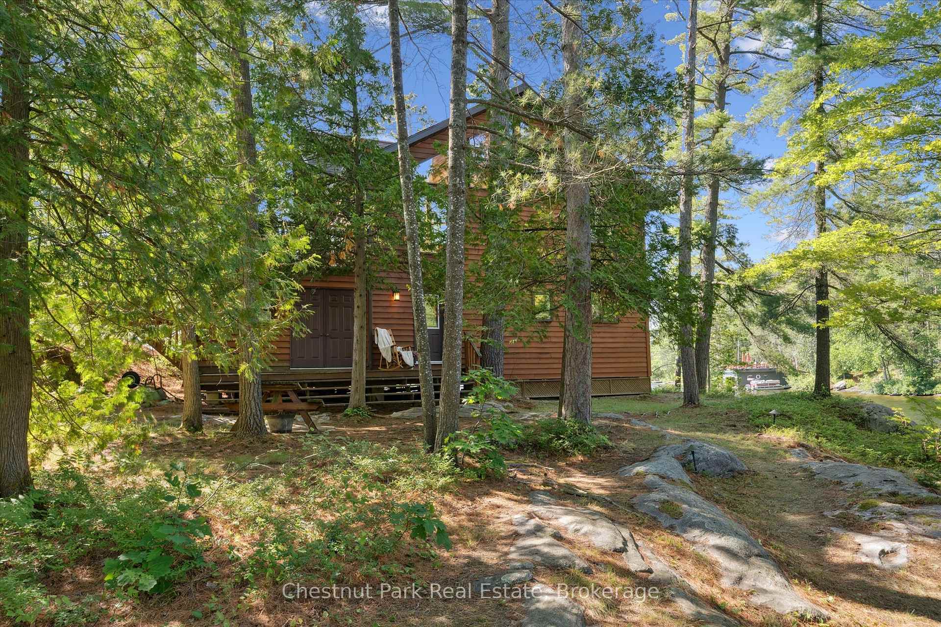 3 Bedroom Single Family Home/House's Image 28