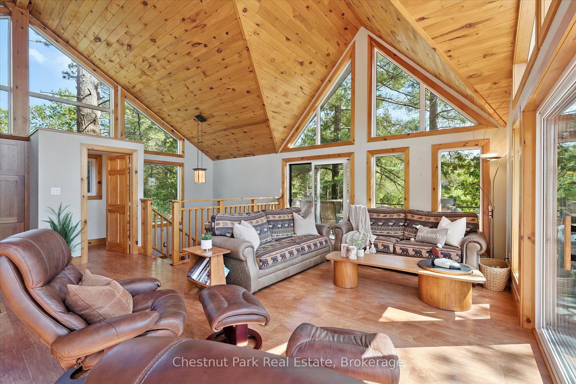 3 Bedroom Single Family Home/House's Image 12