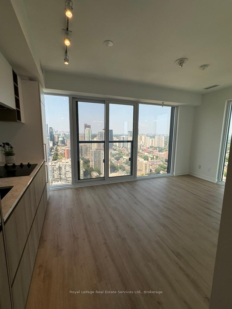 4310 - 319 Jarvis Street Toronto Ontario Canada Rent residential   BOYAL REALTY GROUP LTD. Brokerage*