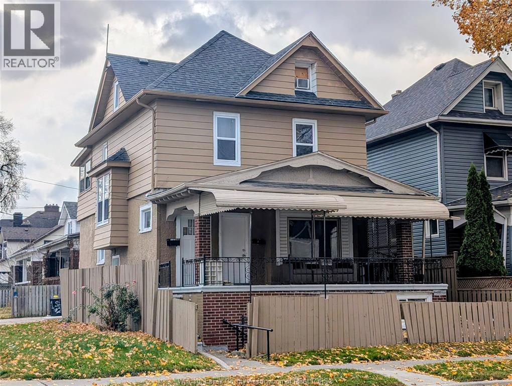 41 Shepherd STREET East Windsor Ontario Canada Sale residential Nevena Malivuk Right at Home Realty, Brokerage*