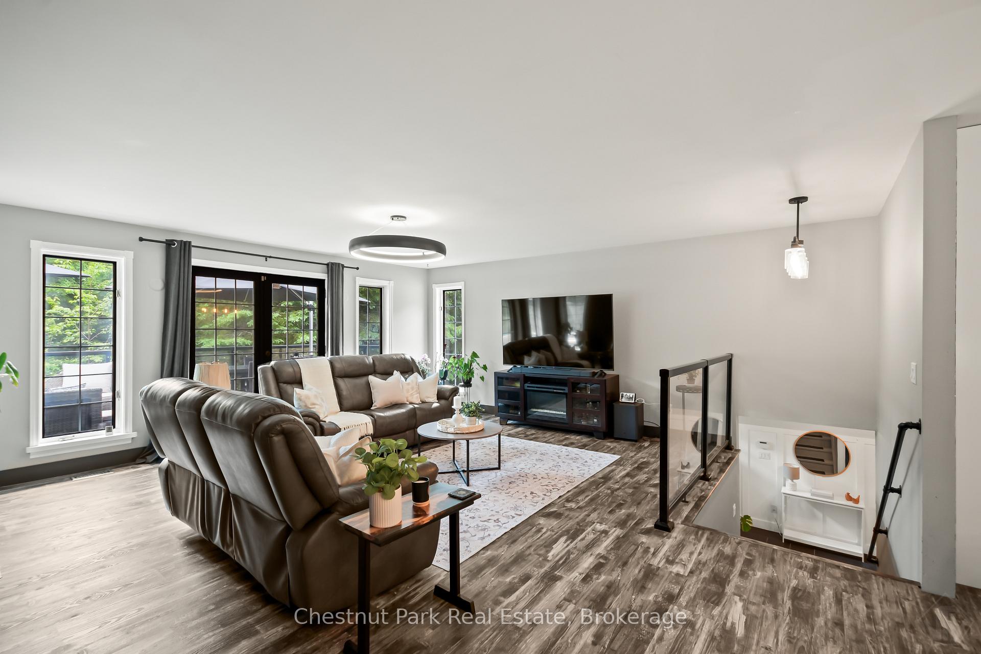 4 Bedroom Other's Image 17