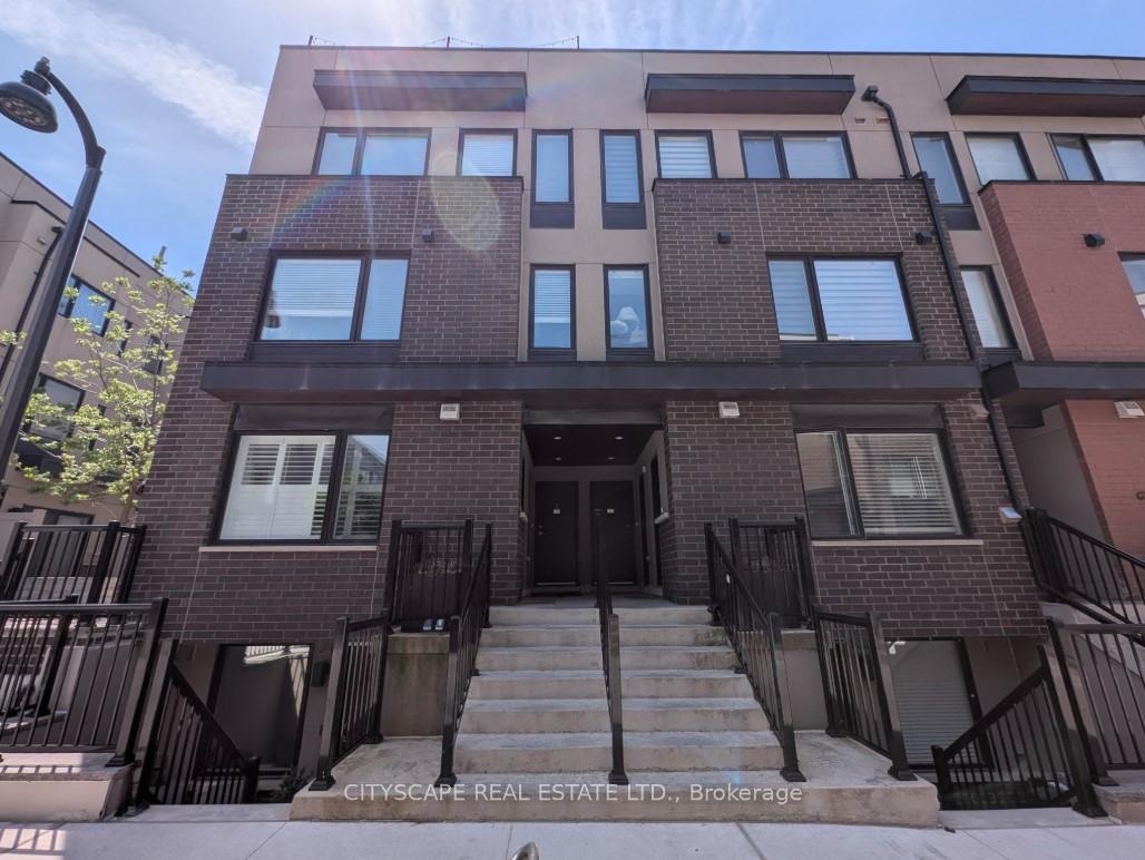 4 - 142 William Duncan Road Toronto Ontario Canada Sale residential Welcome To Realtor Doctor RE/MAX Ultimate Realty Inc., Brokerage *