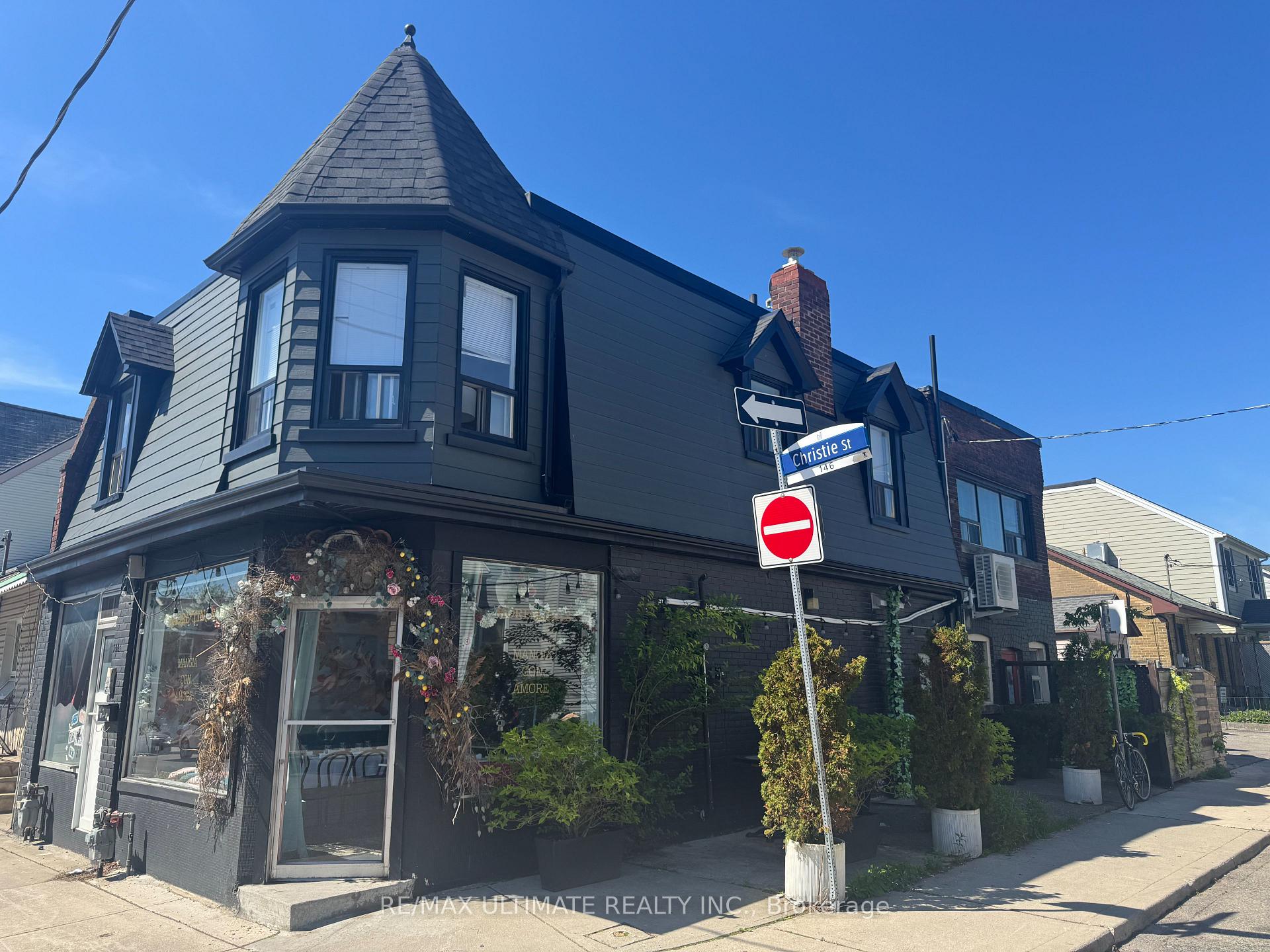 146 Christie Street Toronto Ontario Canada Sale commercial Gilbert Lopes RE/MAX Ultimate Realty, Brokerage *