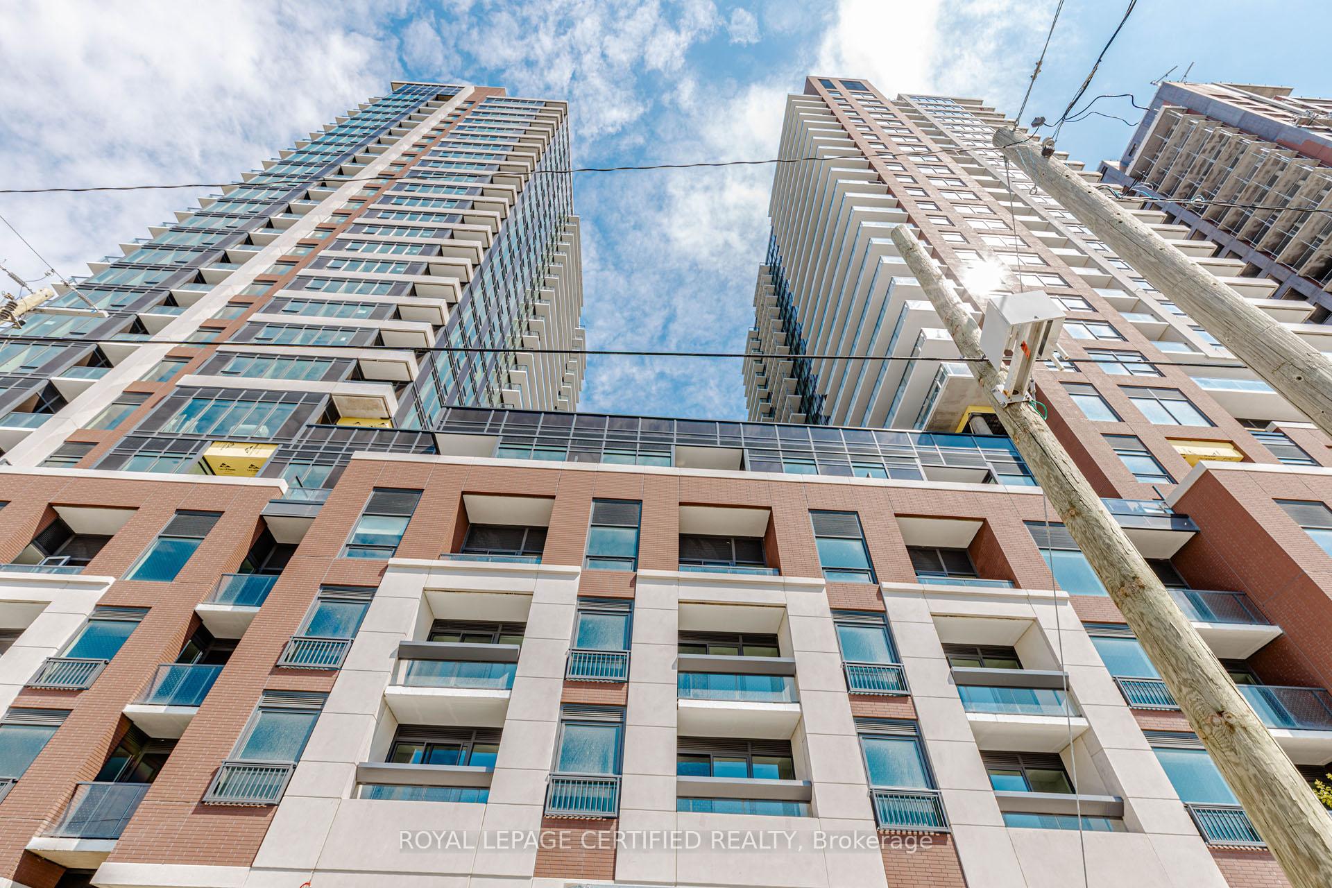217 - 4010 Eglinton Avenue W Toronto Ontario Canada Rent residential AVTAR GHOTRA Royal Lepage Certified Realty, Brokerage*