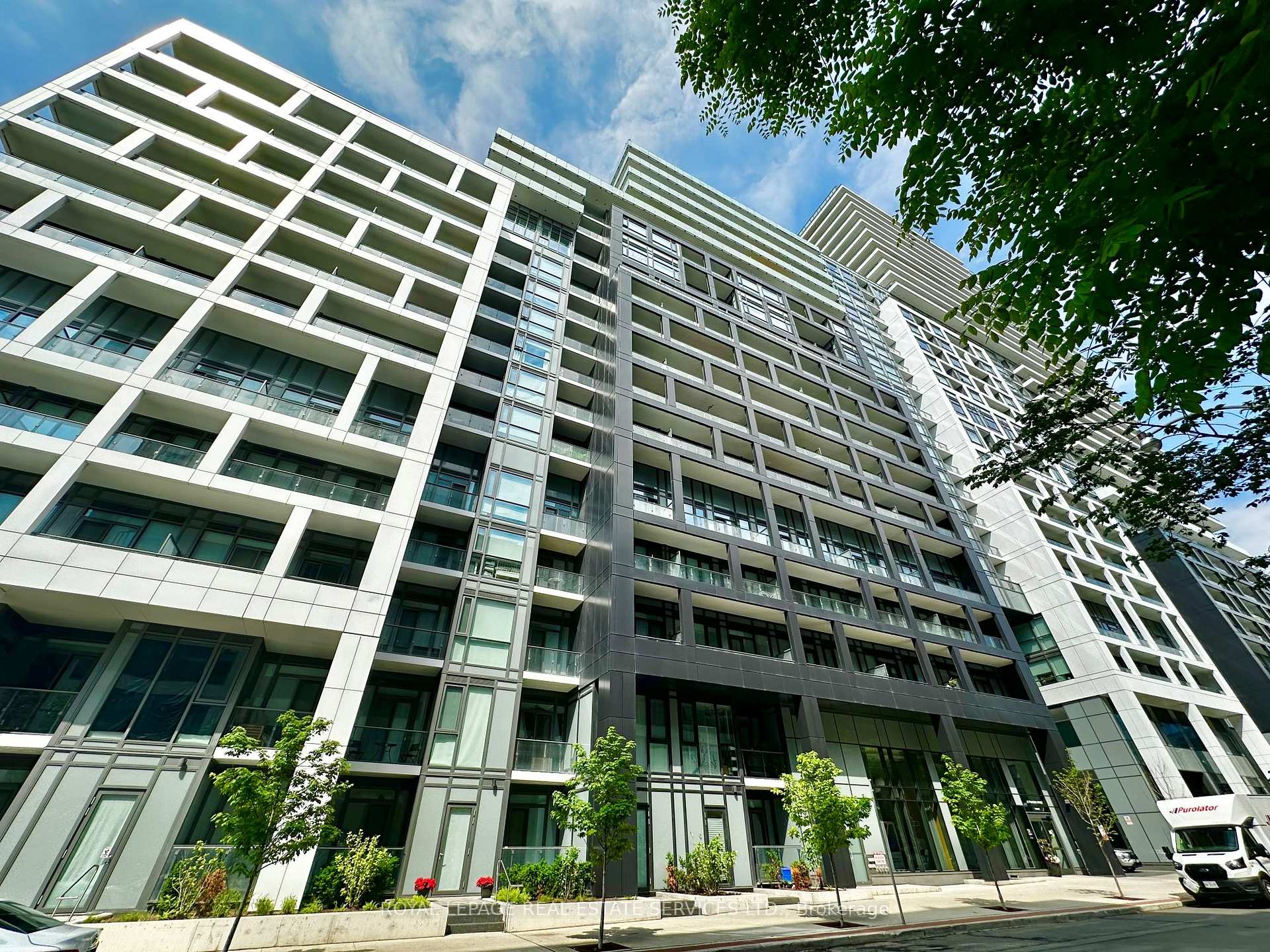 338 - 60 Princess Street Toronto Ontario Canada Rent residential The Condo Experts RE/MAX Millennium Real Estate, Brokerage*
