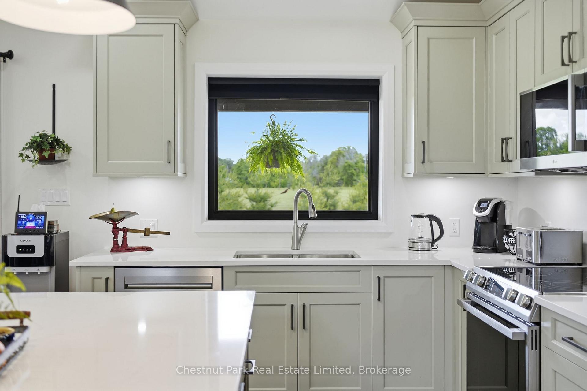 2 Bedroom Single Family Home/House's Image 10