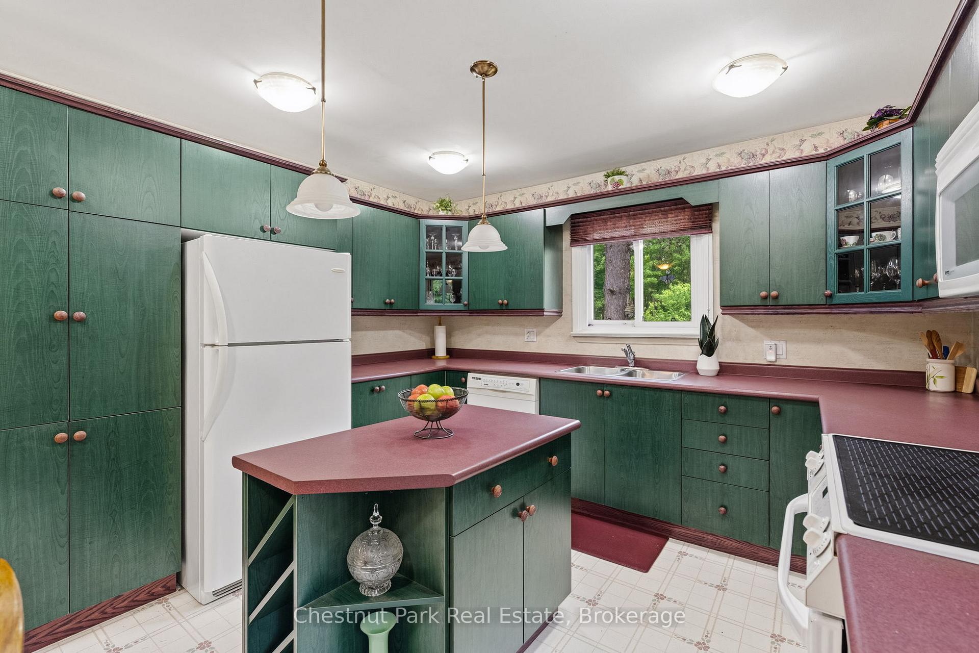 3 Bedroom Single Family Home/House's Image 11