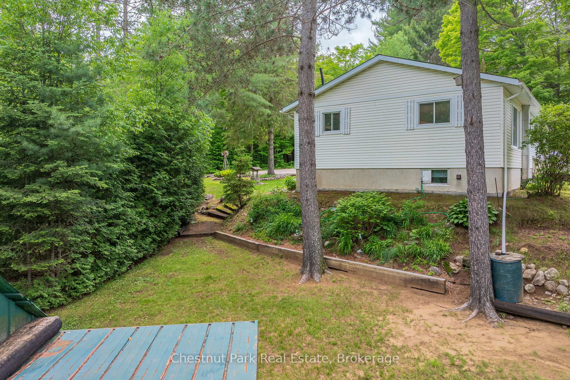 3 Bedroom Single Family Home/House's Image 36