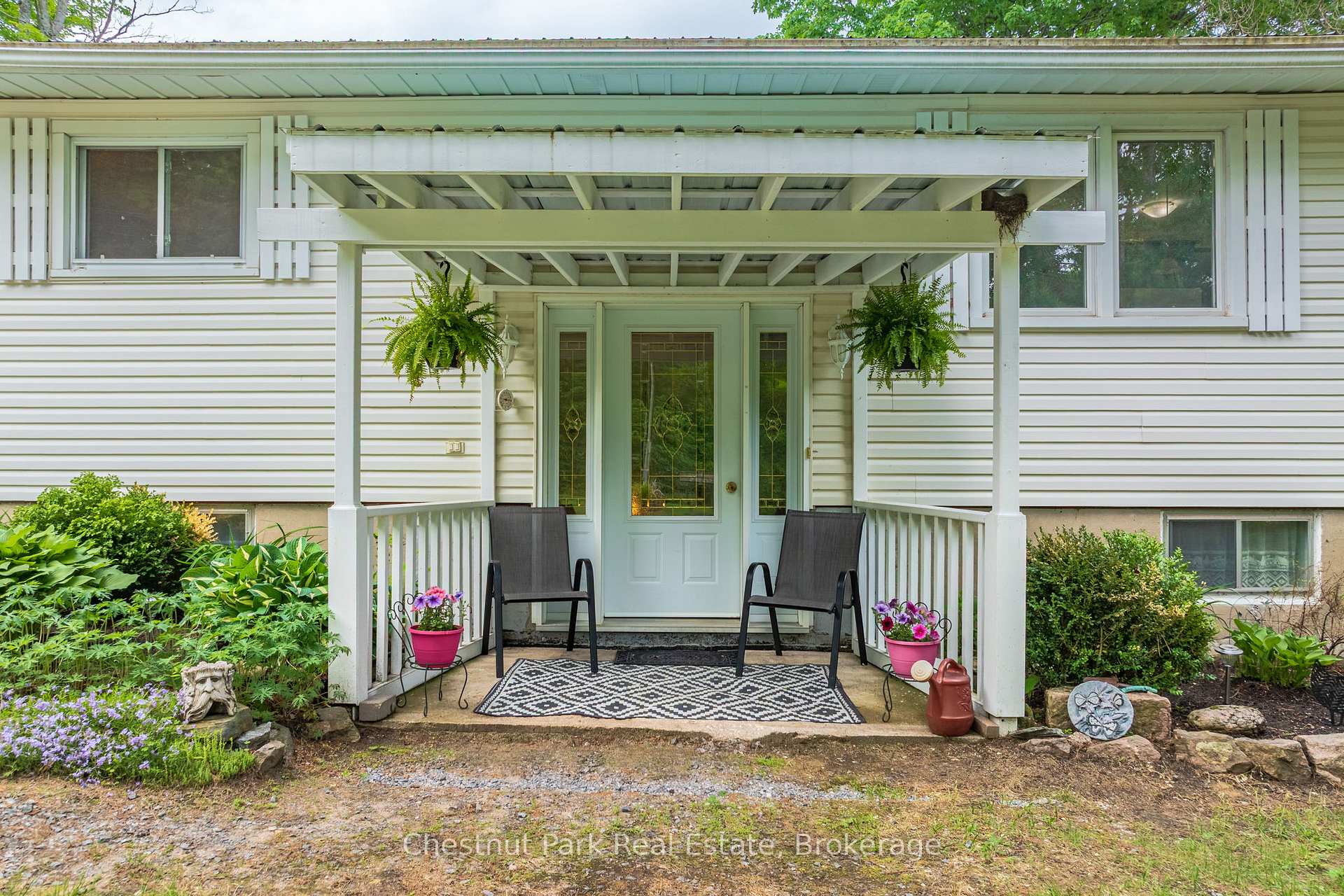 3 Bedroom Single Family Home/House's Image 3