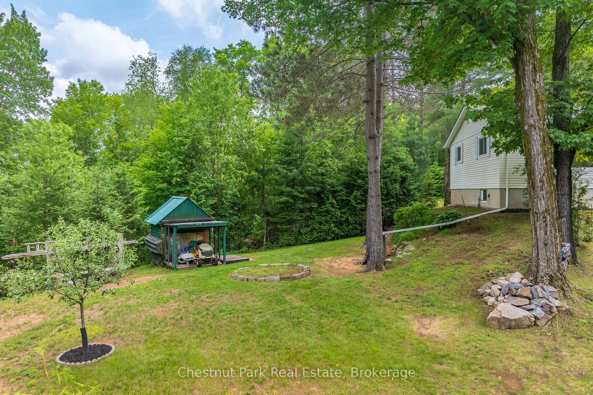 3 Bedroom Single Family Home/House's Image 34