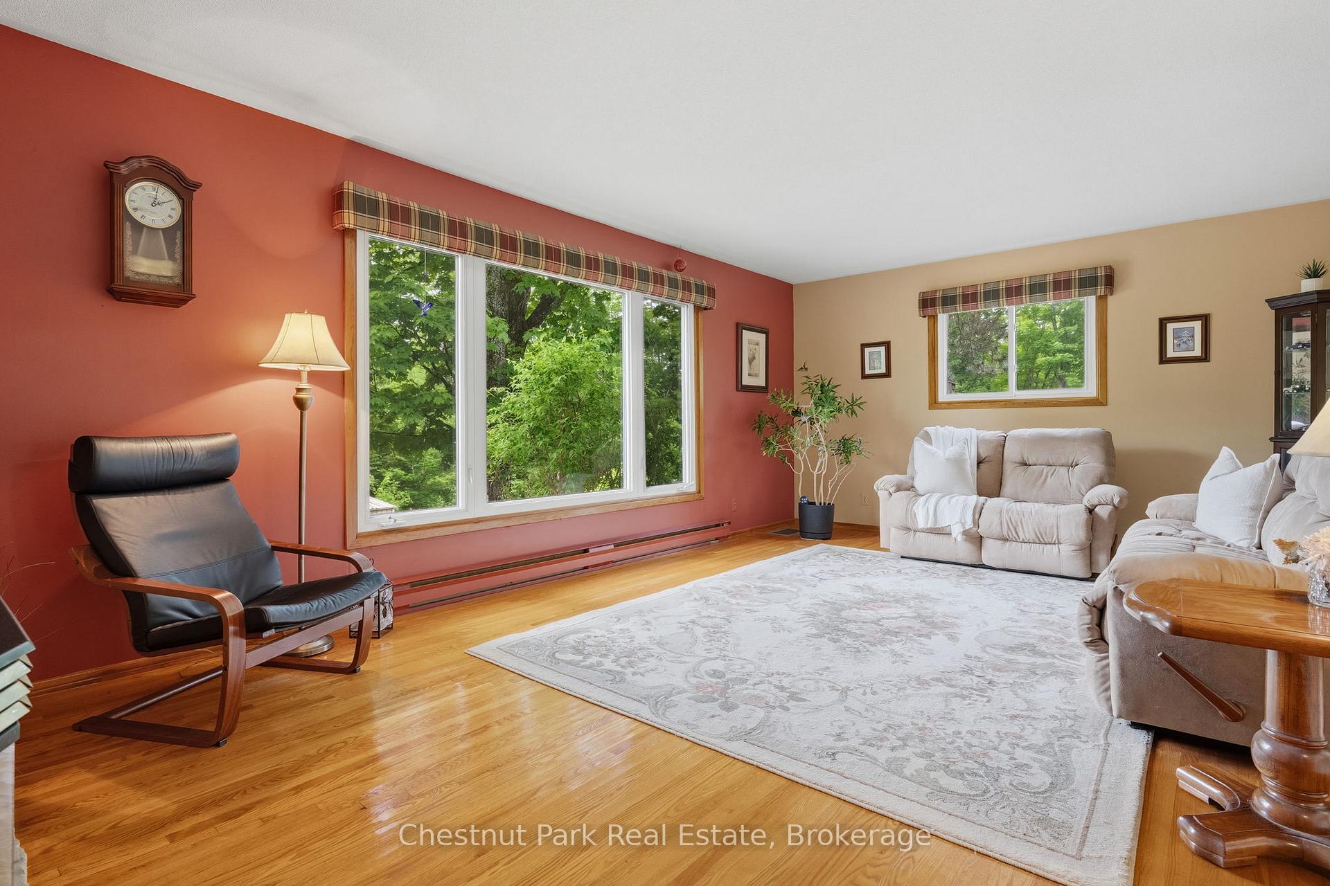 3 Bedroom Single Family Home/House's Image 7