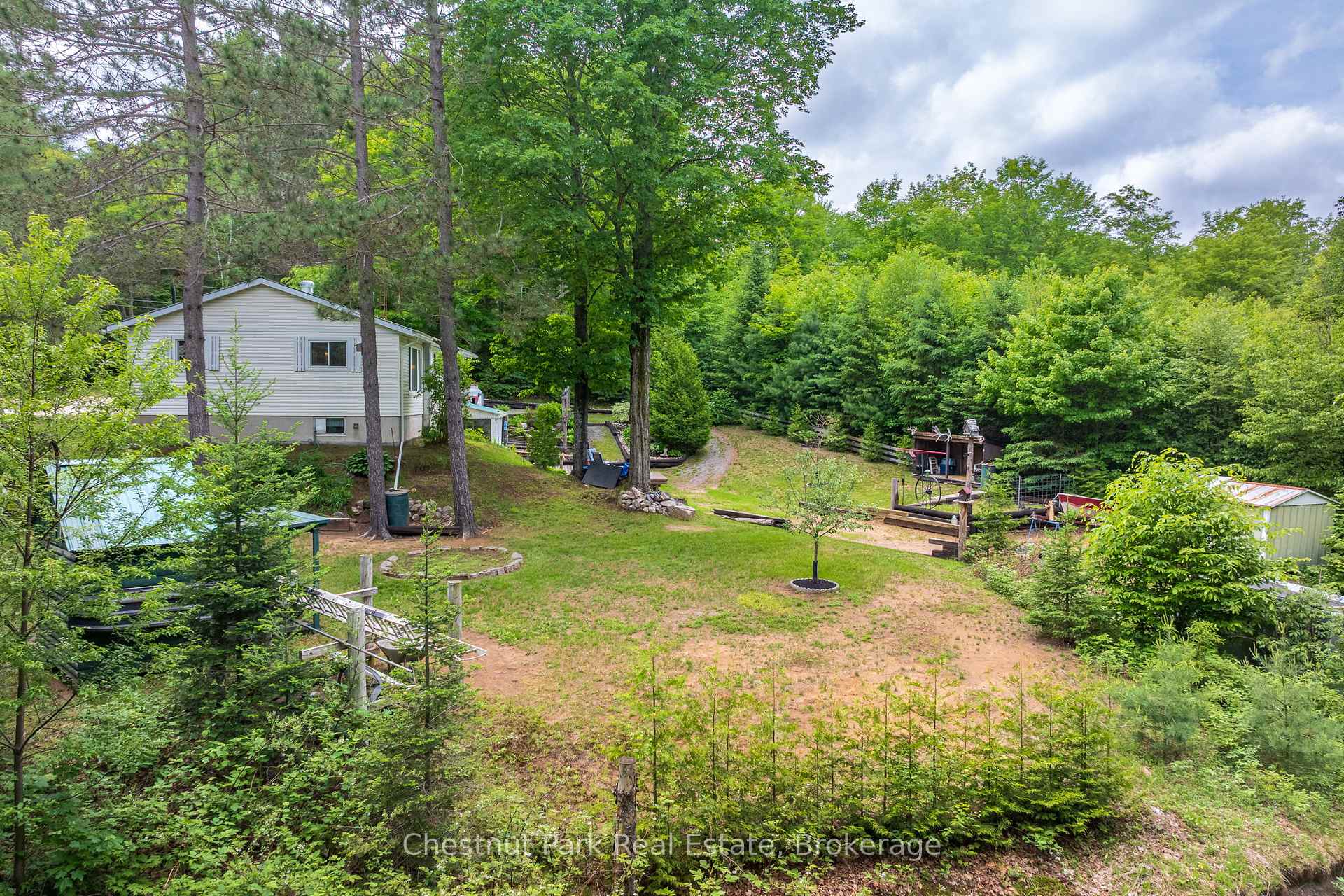 3 Bedroom Single Family Home/House's Image 33